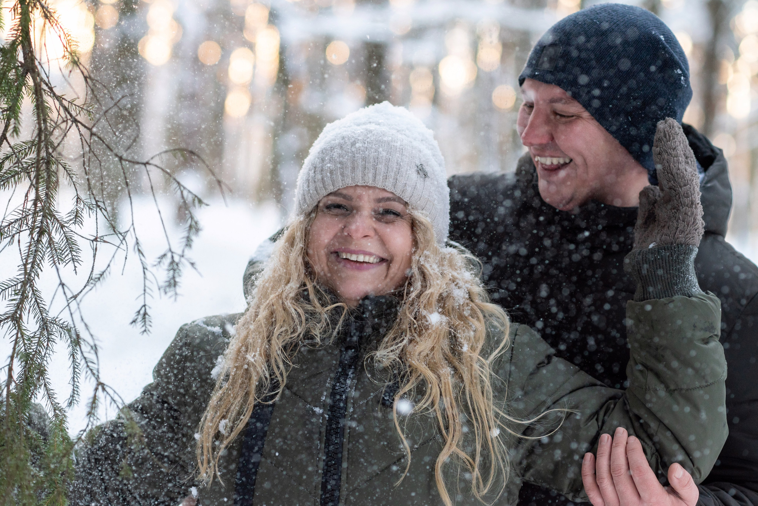 Сергей с семьей (в парке). Профессиональный интерьерный и репортажный фотограф Минск и РБ. Максим Орлов
