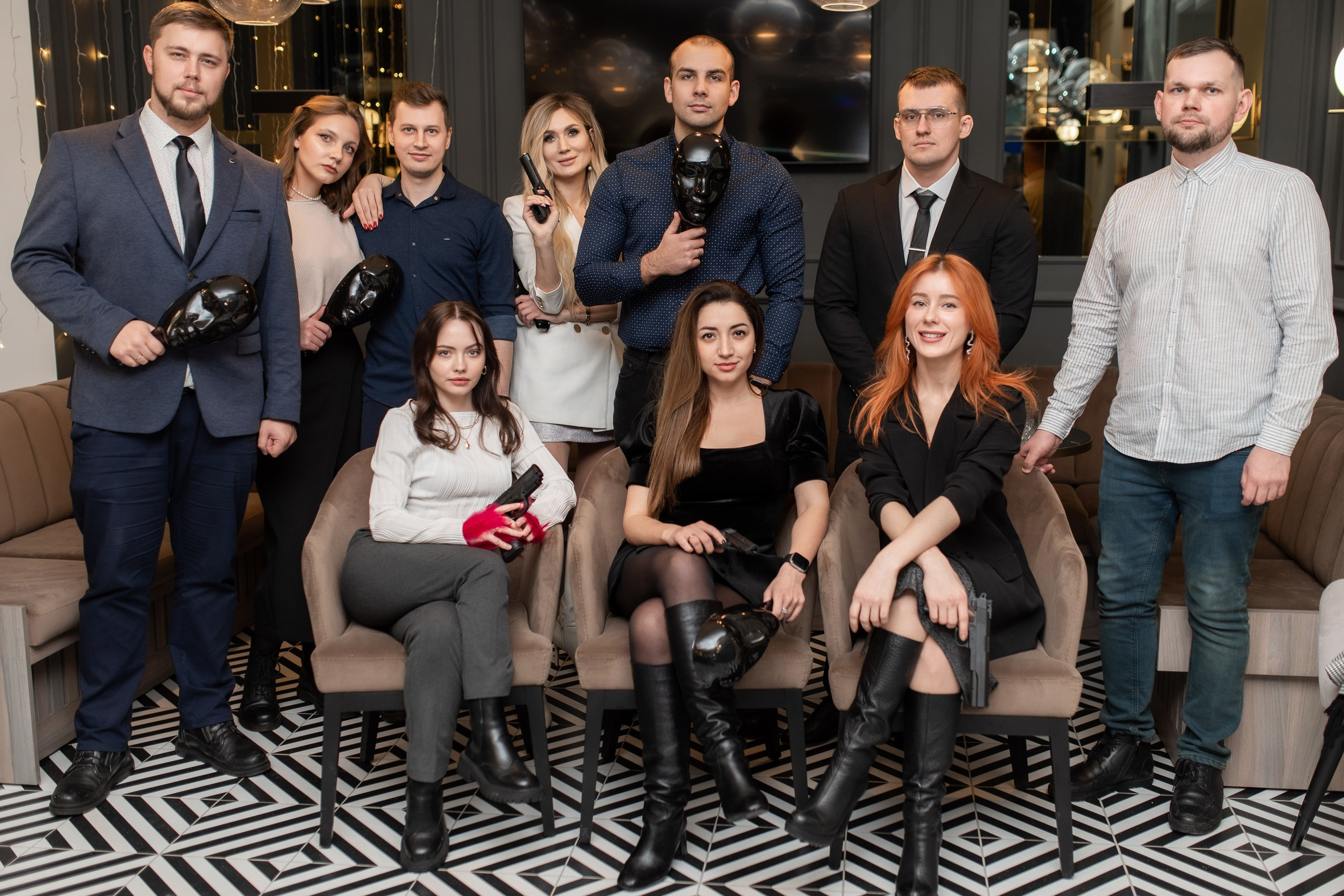 Игра «Мафия». Профессиональный интерьерный и репортажный фотограф Минск и РБ. Максим Орлов