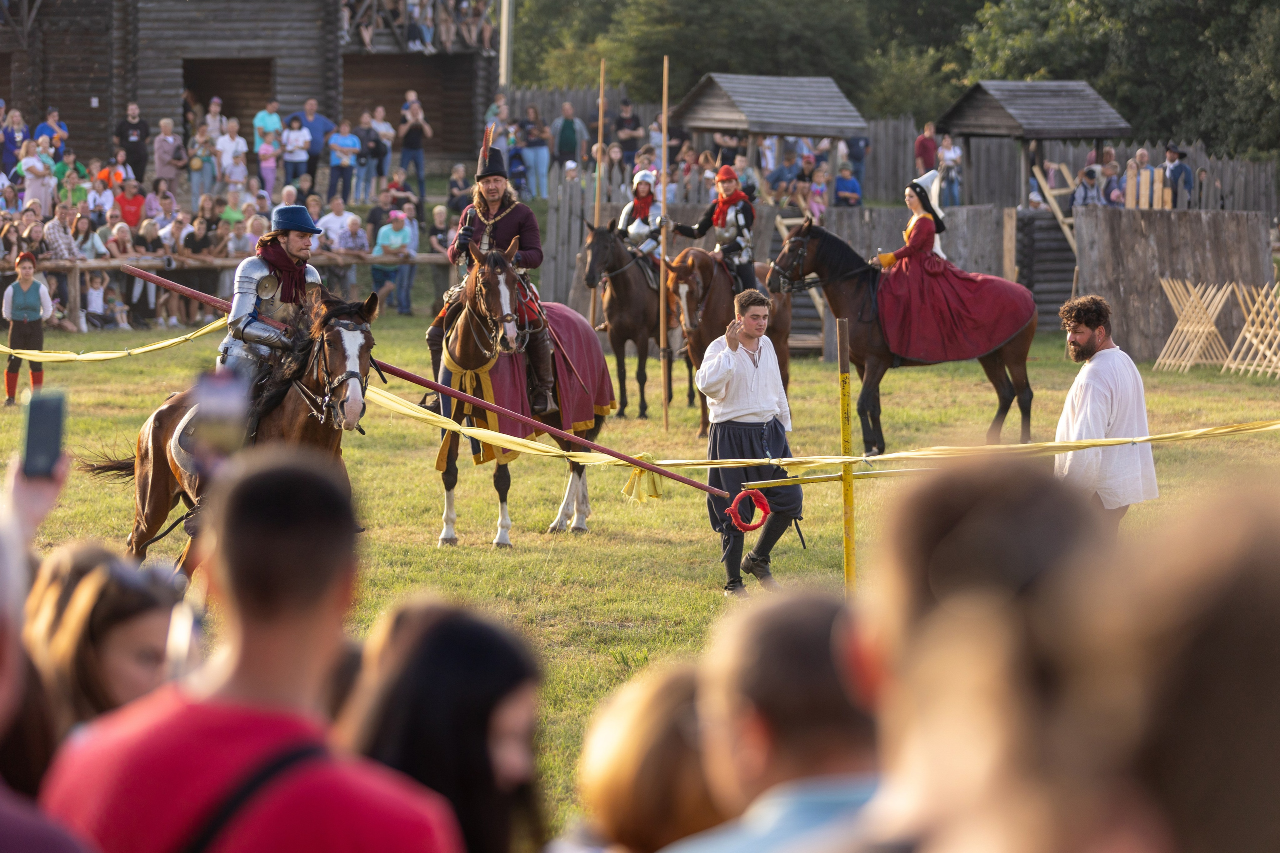 Рыцарский фест. Мстиславль. Профессиональный интерьерный и репортажный фотограф Минск и РБ. Максим Орлов