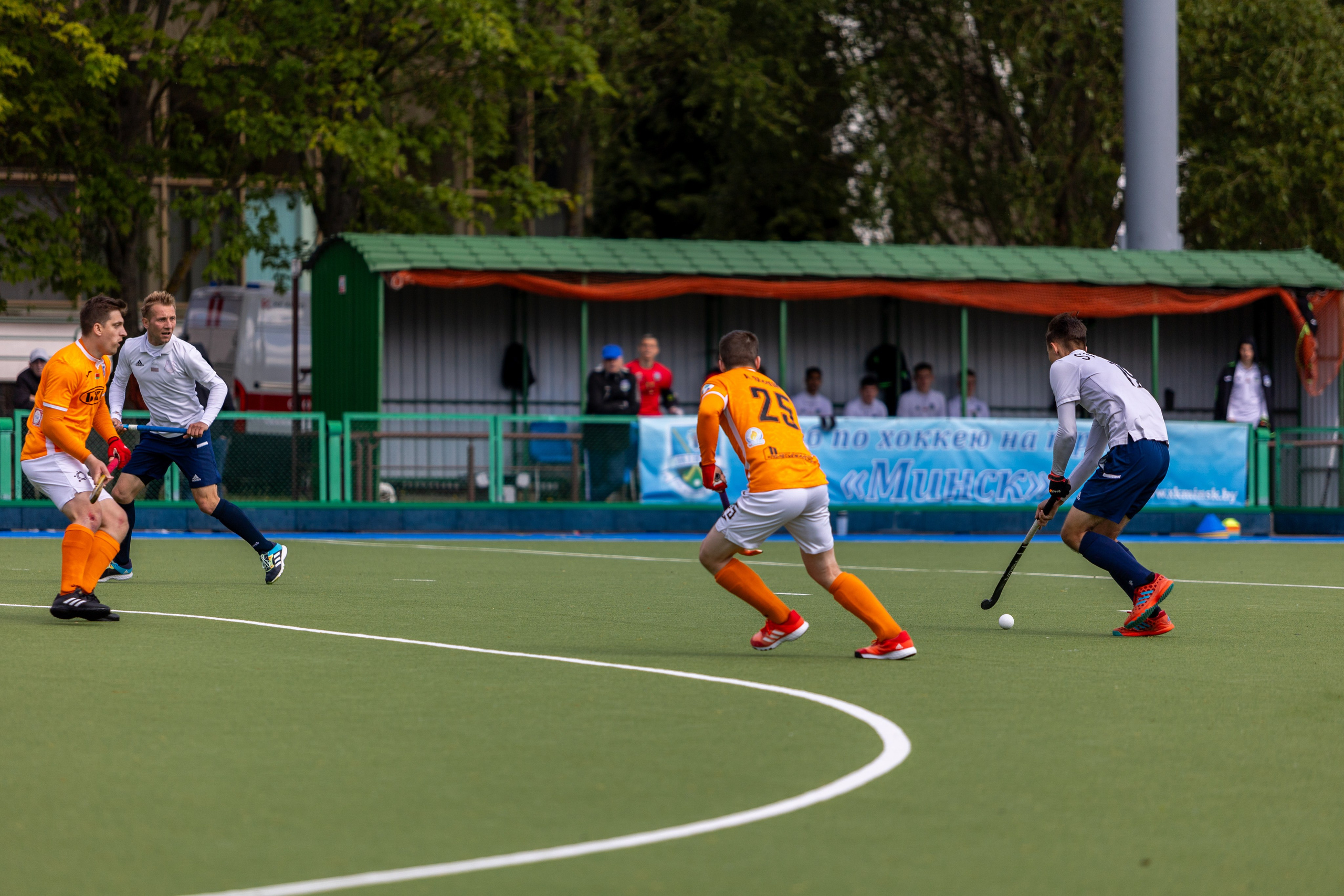 Хоккей на траве. ХК Минск — СК Строитель 11.05.2024. Профессиональный интерьерный и репортажный фотограф Минск и РБ. Максим Орлов