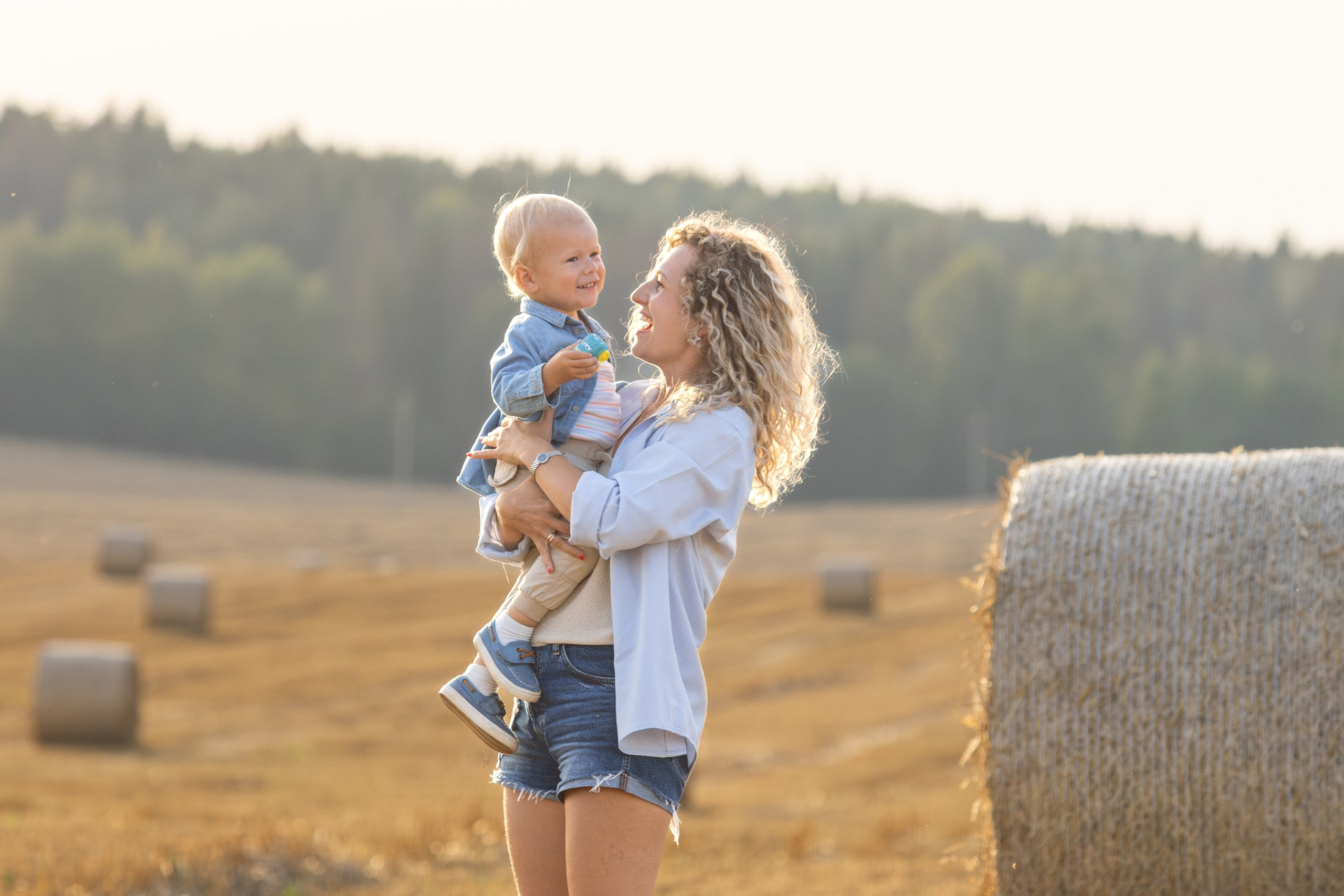 Семейная фотосъемка Кристины с сыном Костей. Профессиональный интерьерный и репортажный фотограф Минск и РБ. Максим Орлов