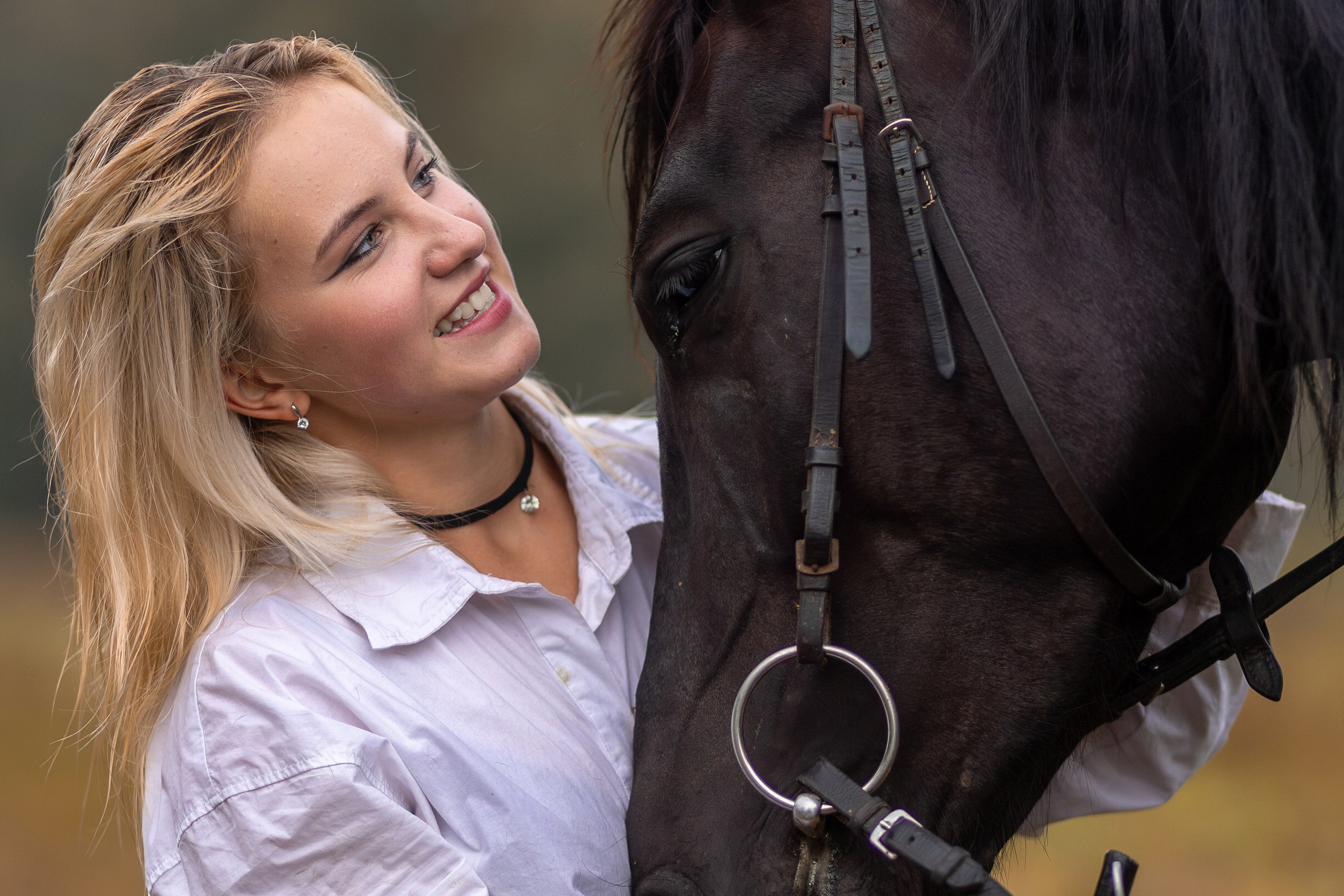 Аня с Касей. Профессиональный интерьерный и репортажный фотограф Минск и РБ. Максим Орлов
