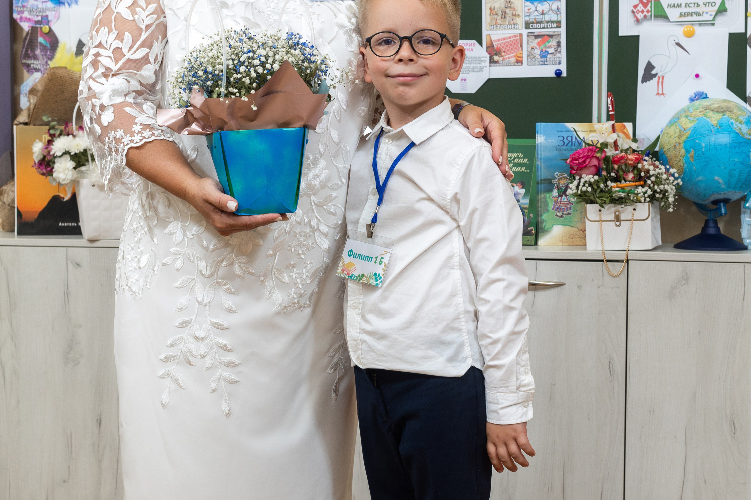 Линейка 1-го сентября. Профессиональный интерьерный и репортажный фотограф Минск и РБ. Максим Орлов