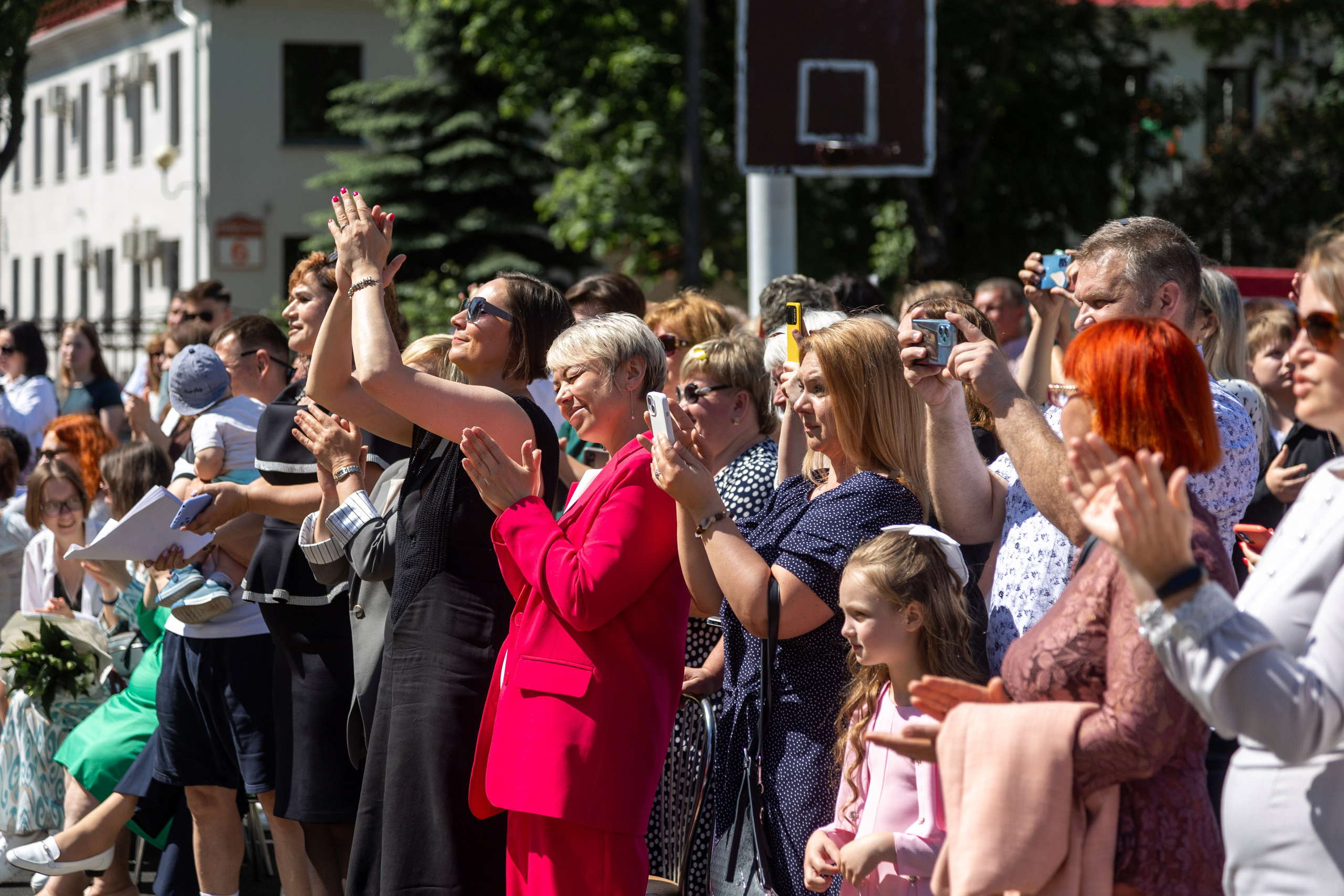 Школа 47. Последний звонок. Профессиональный интерьерный и репортажный фотограф Минск и РБ. Максим Орлов