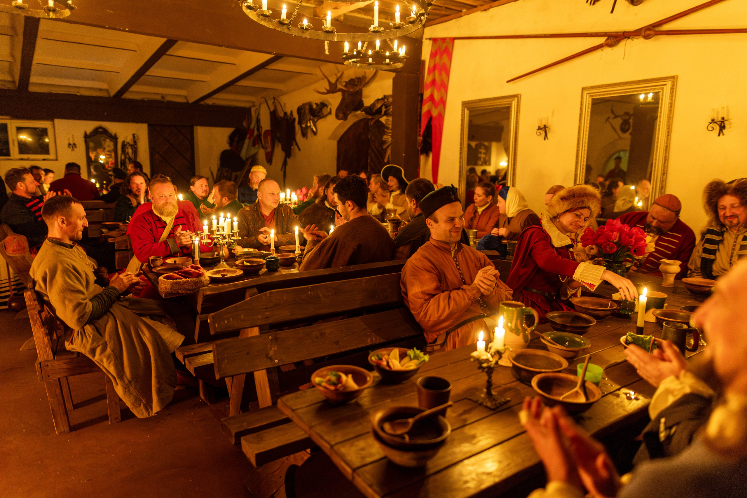 Золотая шпора. Огнем и мечем. День второй. Вылазка в лес. Штурм фортеции. Княжеский пир. Профессиональный интерьерный и репортажный фотограф Минск и РБ. Максим Орлов