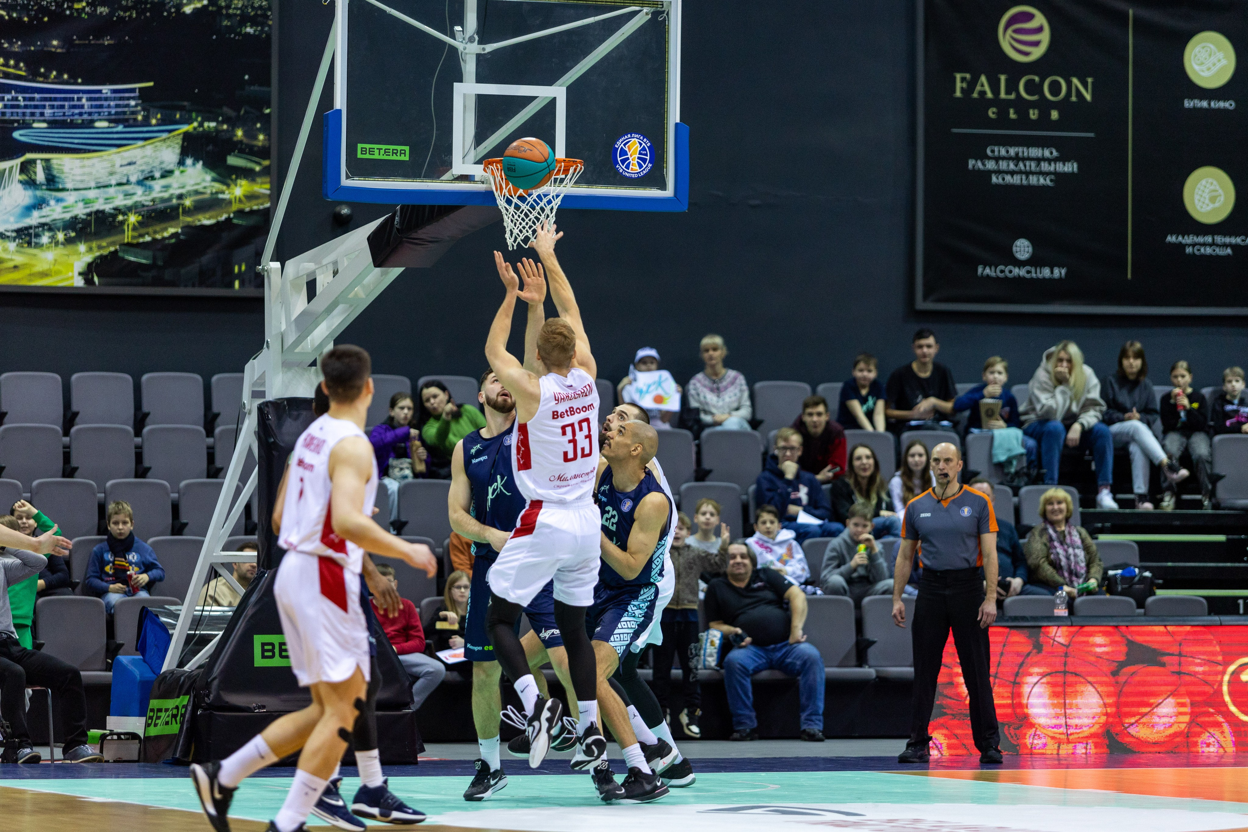 Баскетбол. Минск — MBA. 09.03.2024. Профессиональный интерьерный и репортажный фотограф Минск и РБ. Максим Орлов