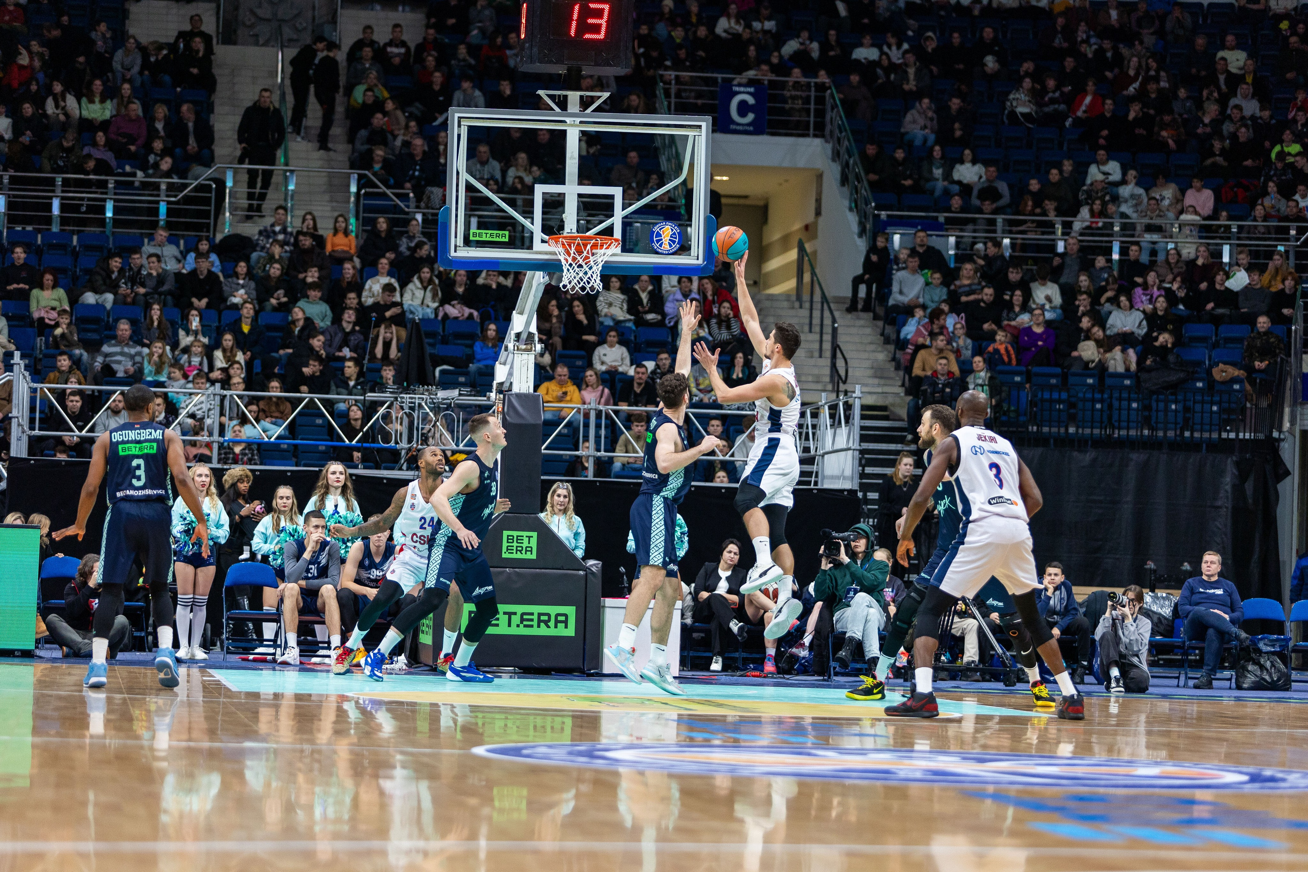 Баскетбол. Минск — ЦСКА. Лучшие кадры. 25.12.2023. Профессиональный интерьерный и репортажный фотограф Минск и РБ. Максим Орлов