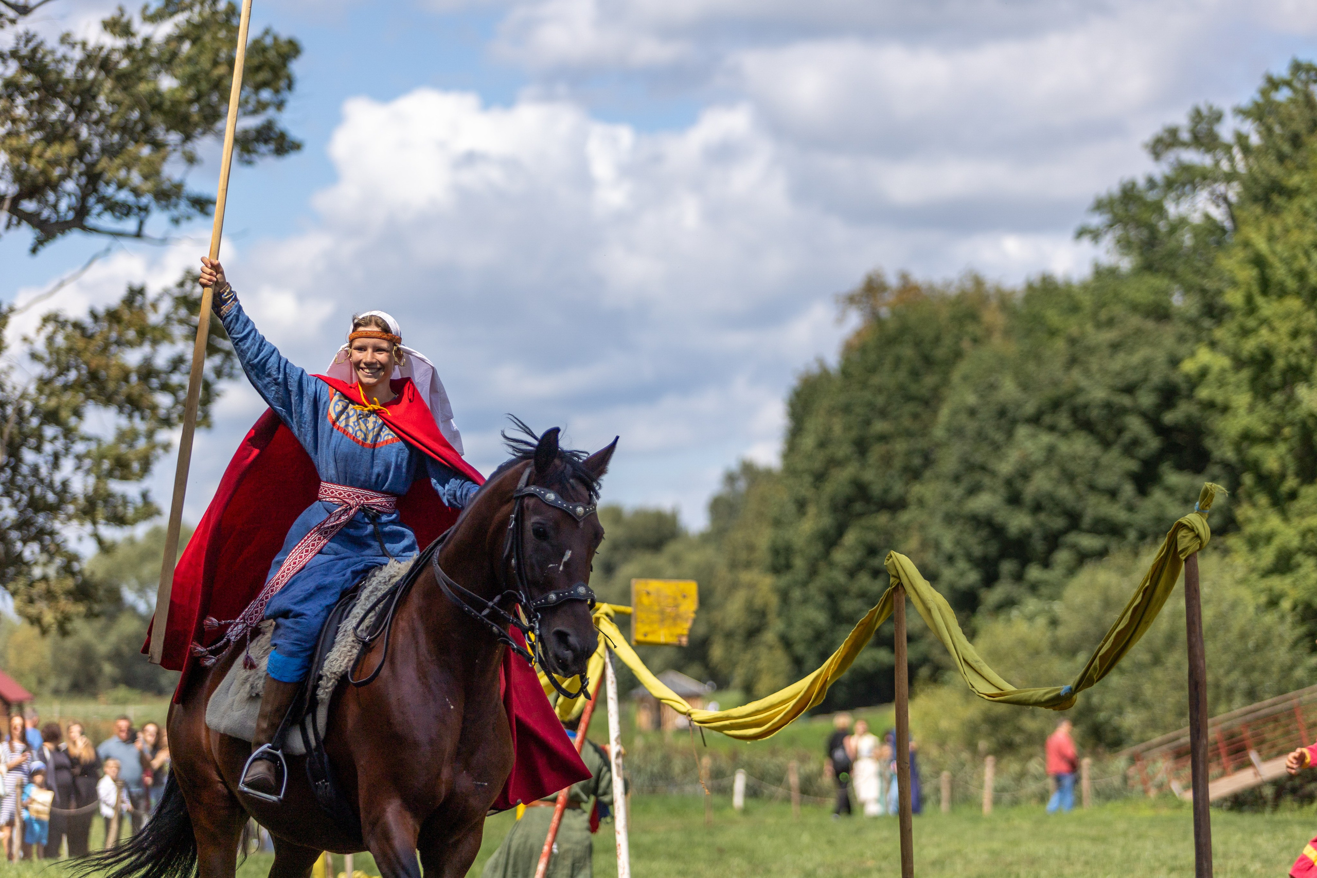 Ежегодный фестиваль средневековья в Дукоре. Профессиональный интерьерный и репортажный фотограф Минск и РБ. Максим Орлов