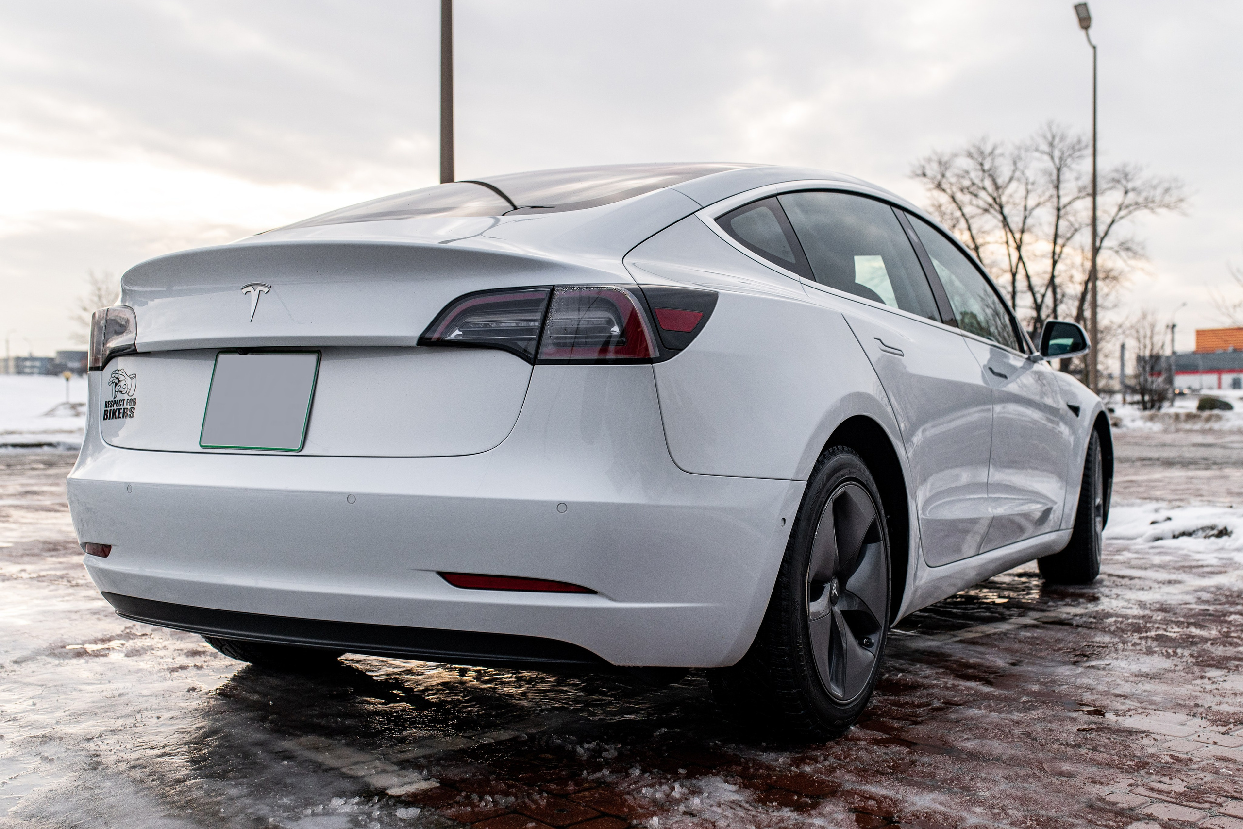 Тесла 3. Профессиональный интерьерный и репортажный фотограф Минск и РБ. Максим Орлов