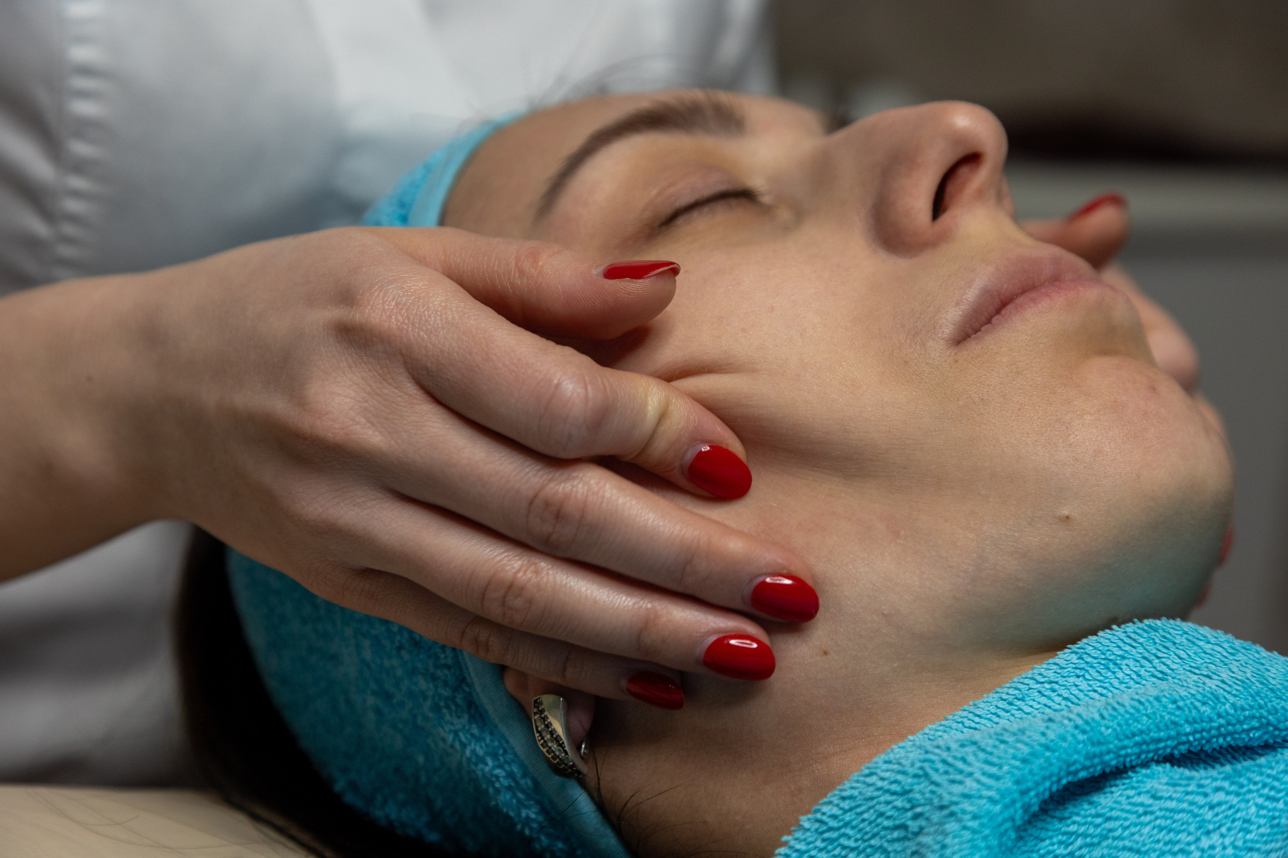 Реклама салона красоты «Манго». Профессиональный интерьерный и репортажный фотограф Минск и РБ. Максим Орлов