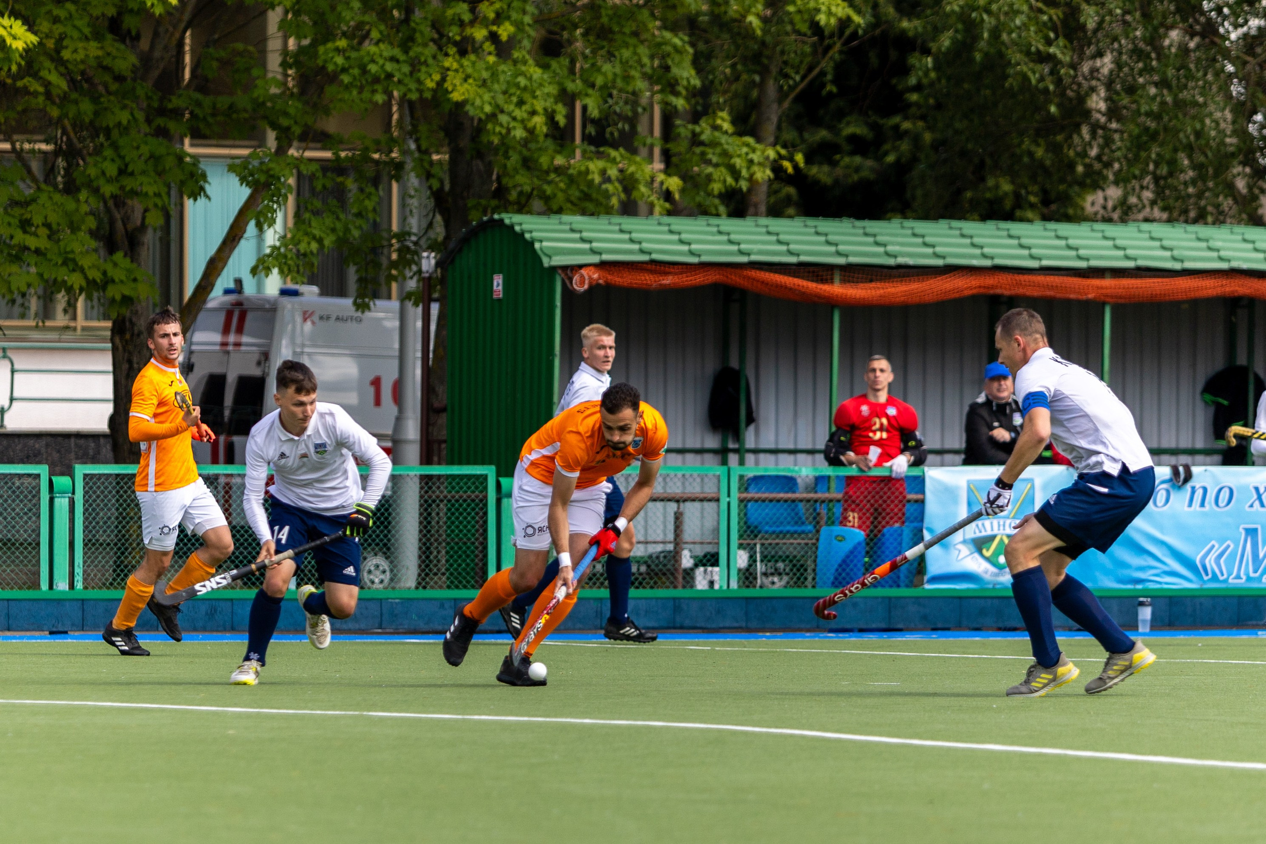 Хоккей на траве. ХК Минск — СК Строитель 11.05.2024. Профессиональный интерьерный и репортажный фотограф Минск и РБ. Максим Орлов