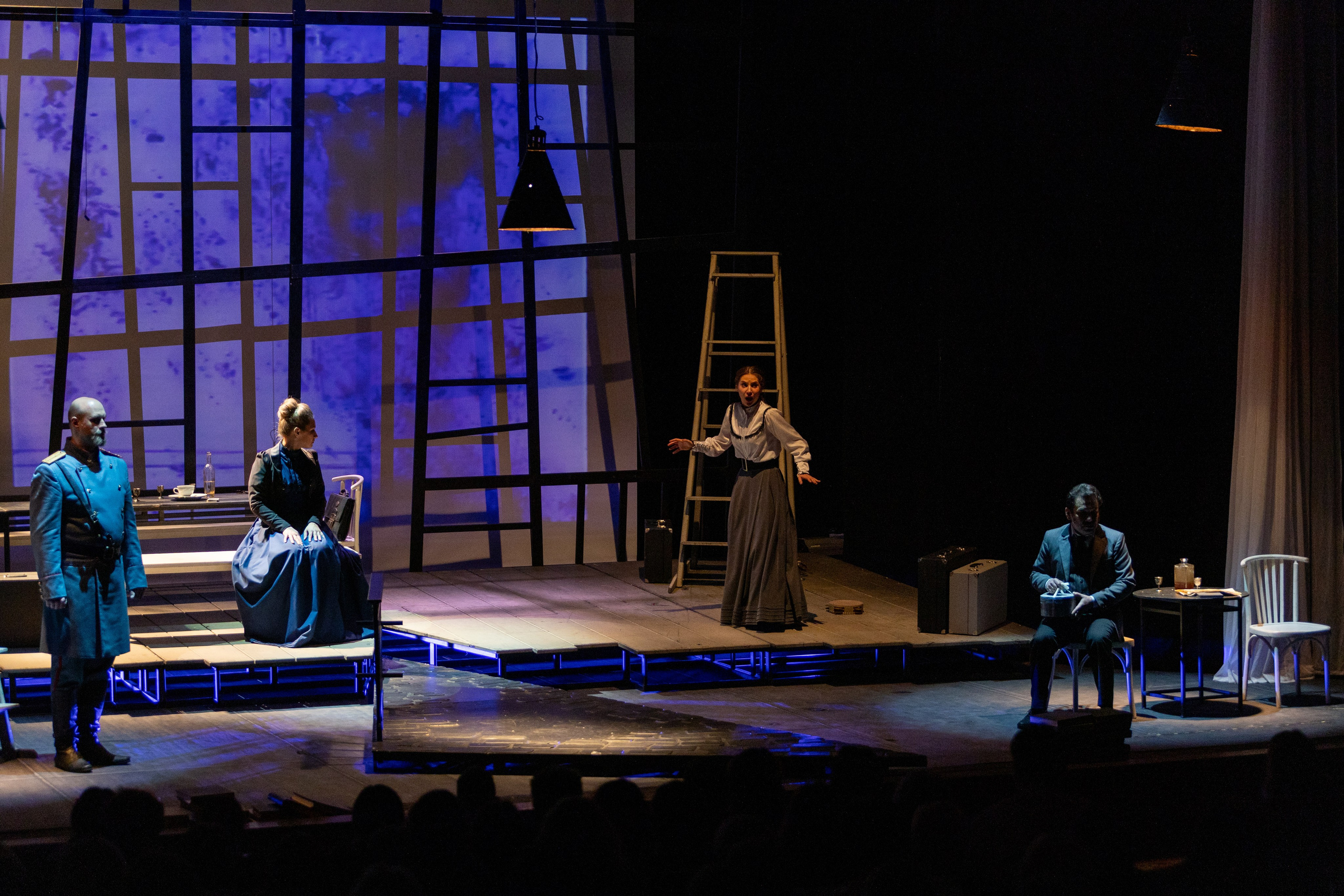 Театр белорусской армии «Три сестры». Профессиональный интерьерный и репортажный фотограф Минск и РБ. Максим Орлов