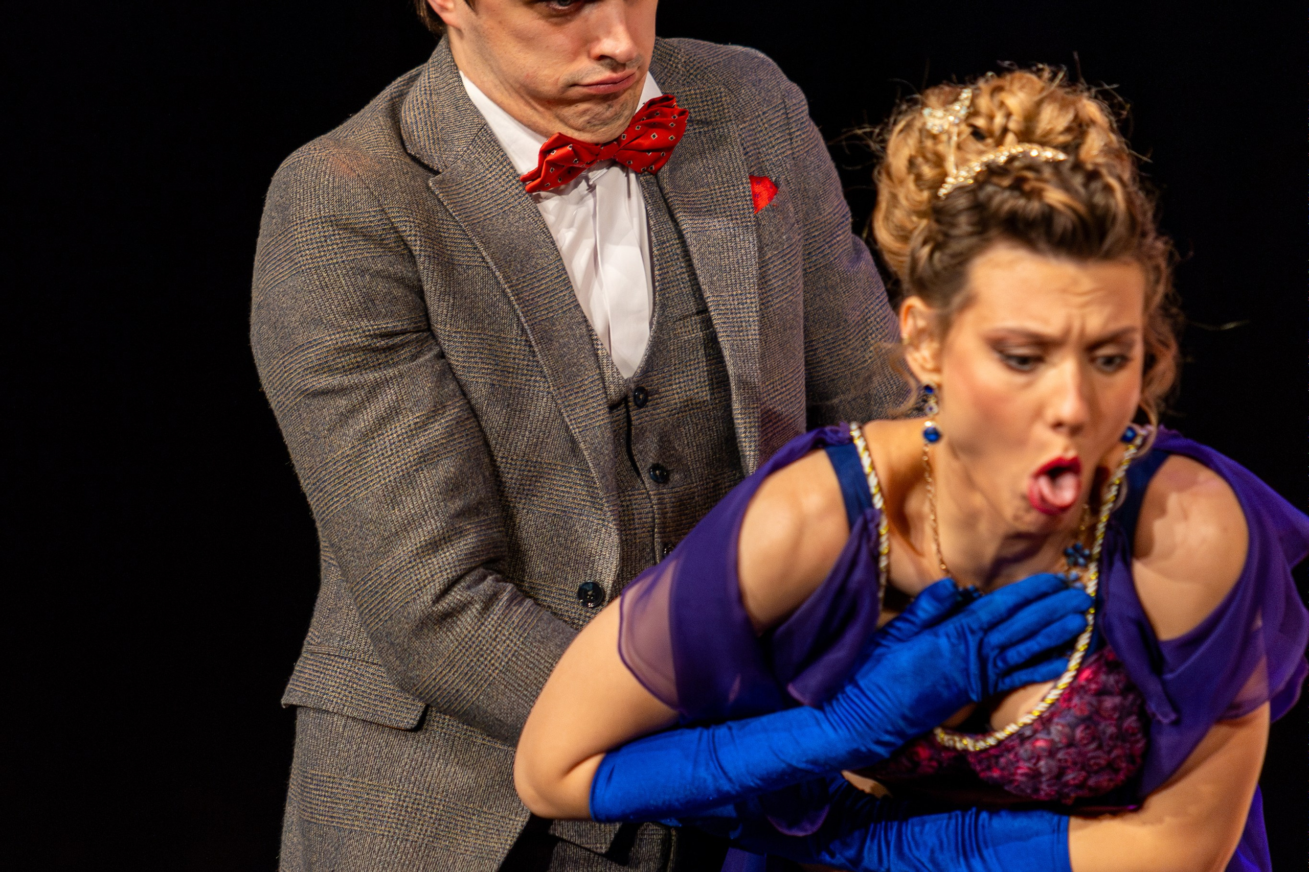 Новый театр «Как важно быть серьезным». Профессиональный интерьерный и репортажный фотограф Минск и РБ. Максим Орлов