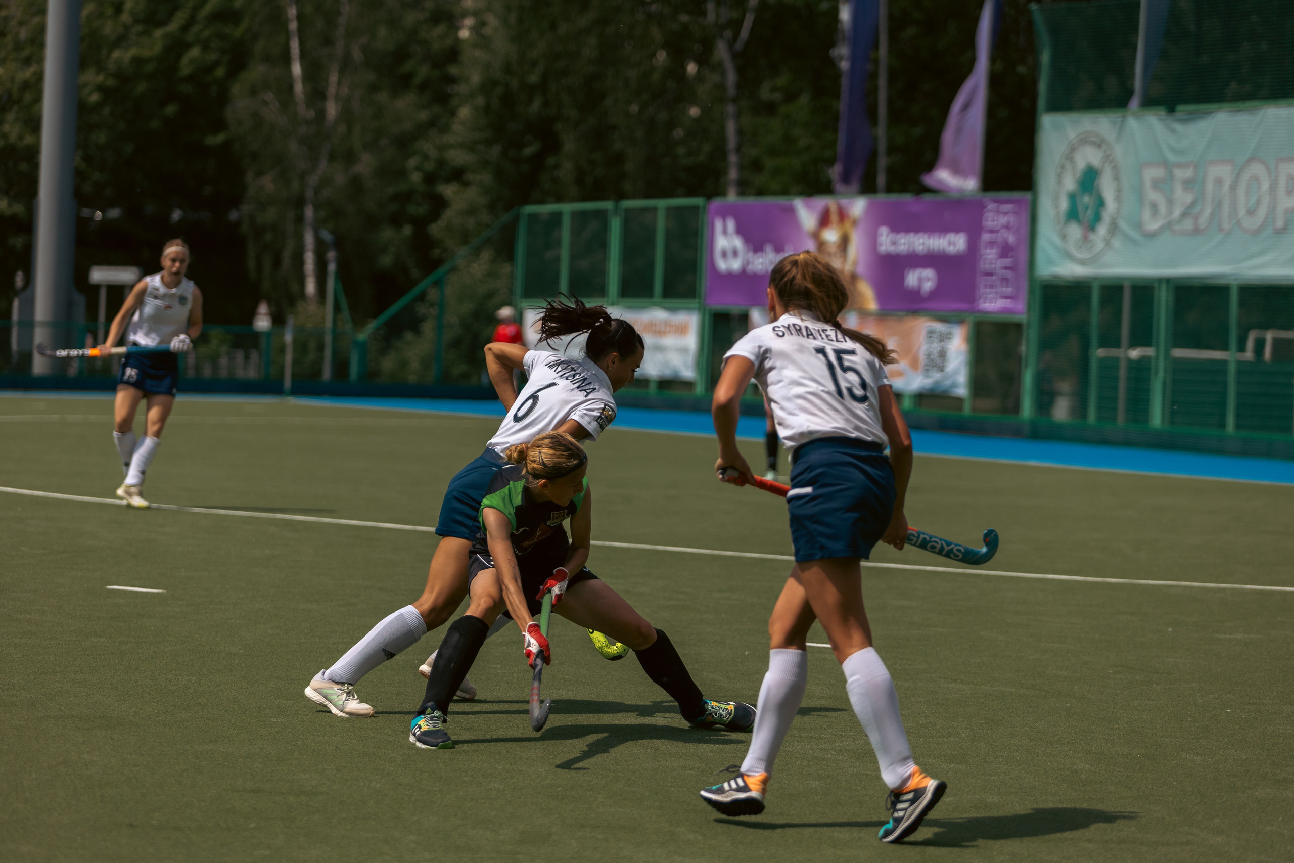 Хоккей на траве. Девушки. Минск — Текстильщик 29.052024. Профессиональный интерьерный и репортажный фотограф Минск и РБ. Максим Орлов
