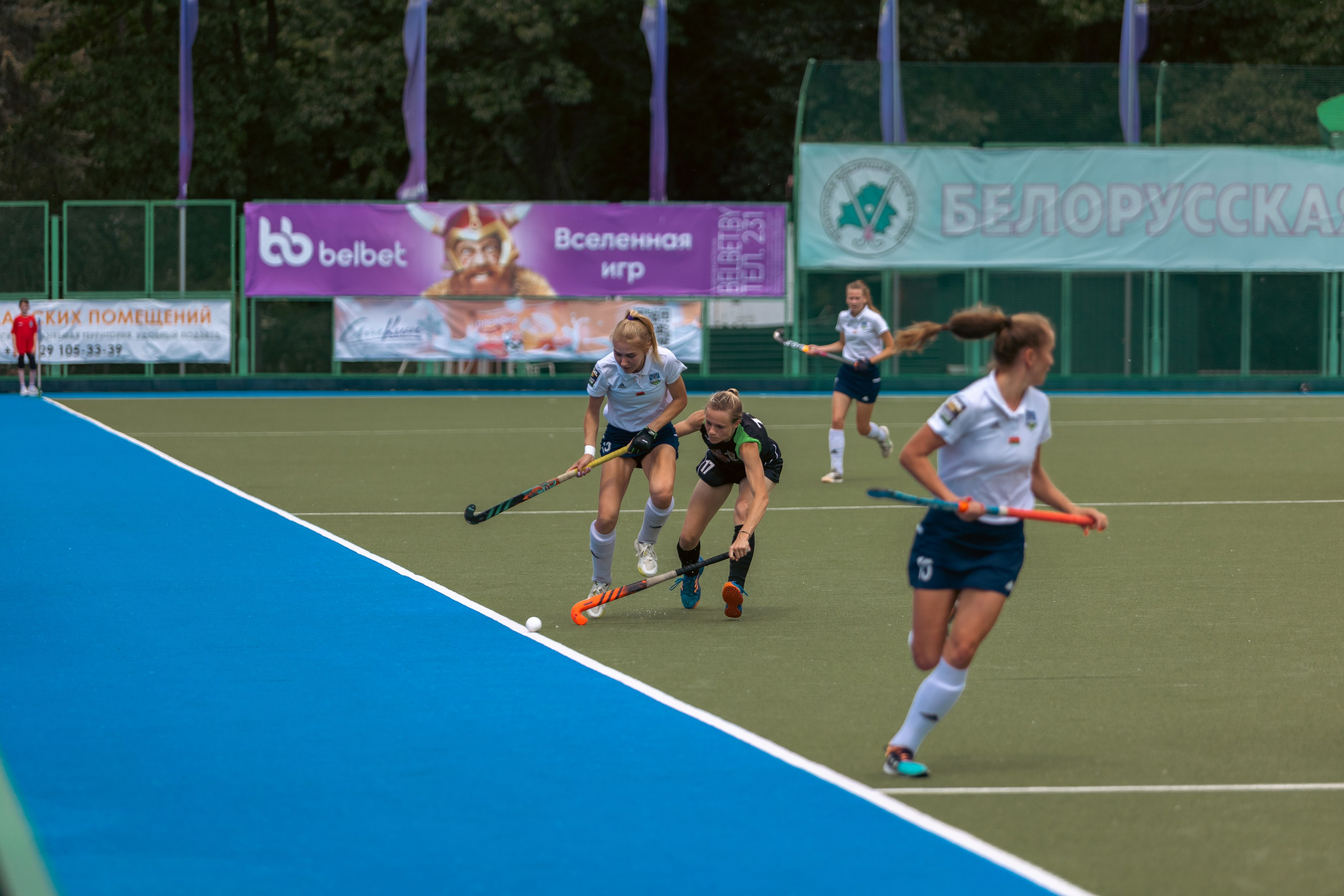 Хоккей на траве. Девушки. Минск — Текстильщик 29.052024. Профессиональный интерьерный и репортажный фотограф Минск и РБ. Максим Орлов