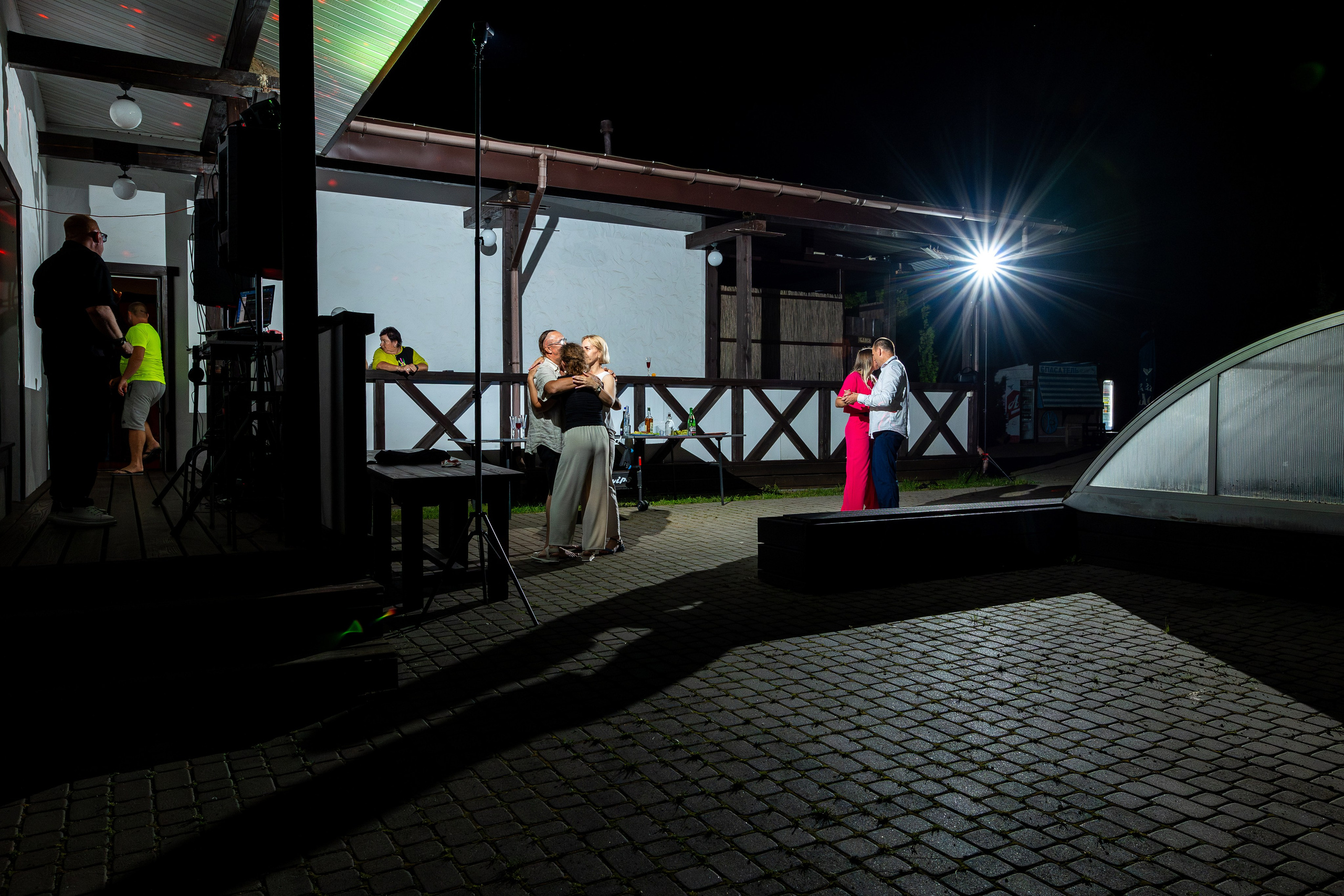 Свадебная фотосессия Дениса и Юли. Профессиональный интерьерный и репортажный фотограф Минск и РБ. Максим Орлов