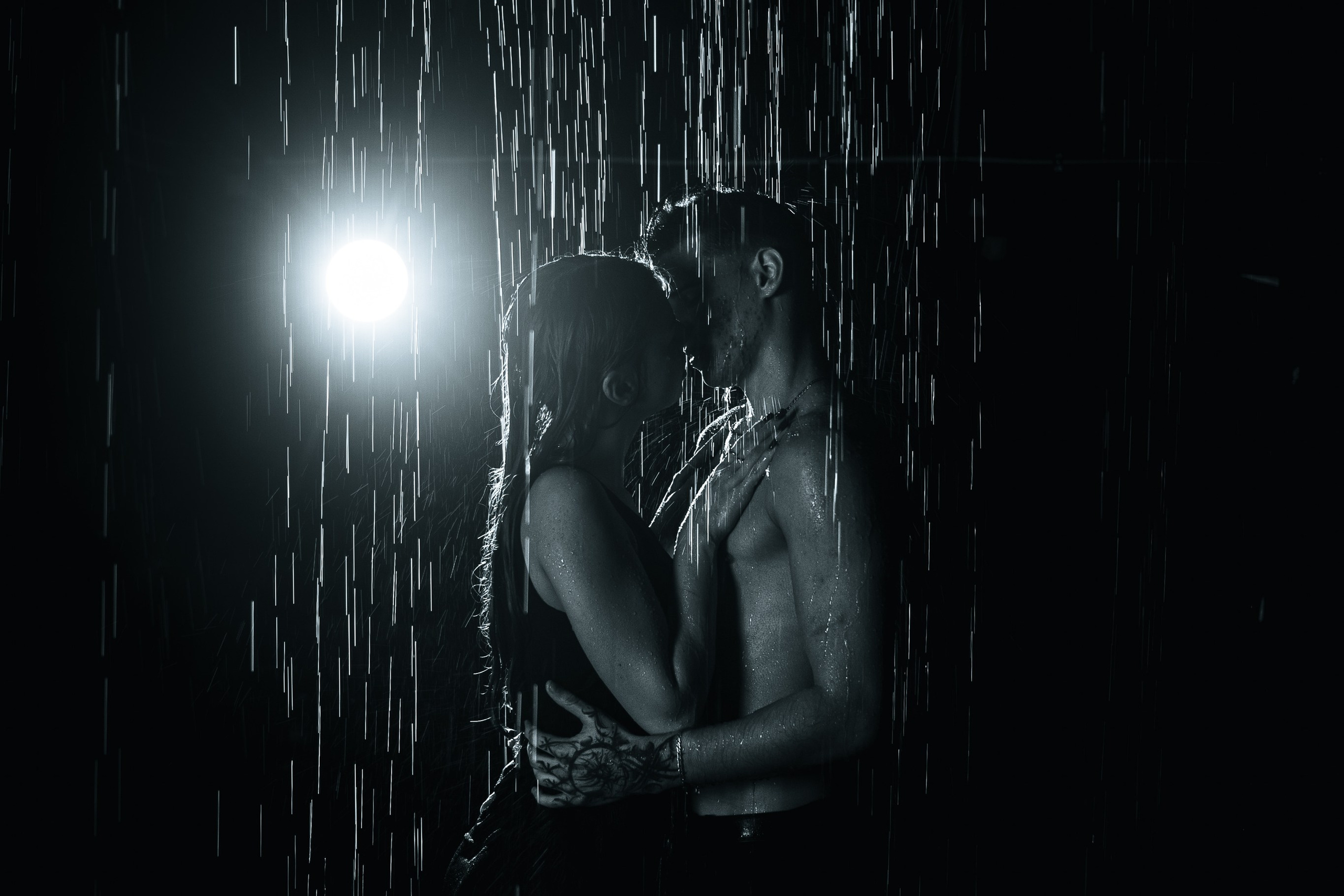 Лав стори в душе двух влюбленных. Профессиональный интерьерный и репортажный фотограф Минск и РБ. Максим Орлов