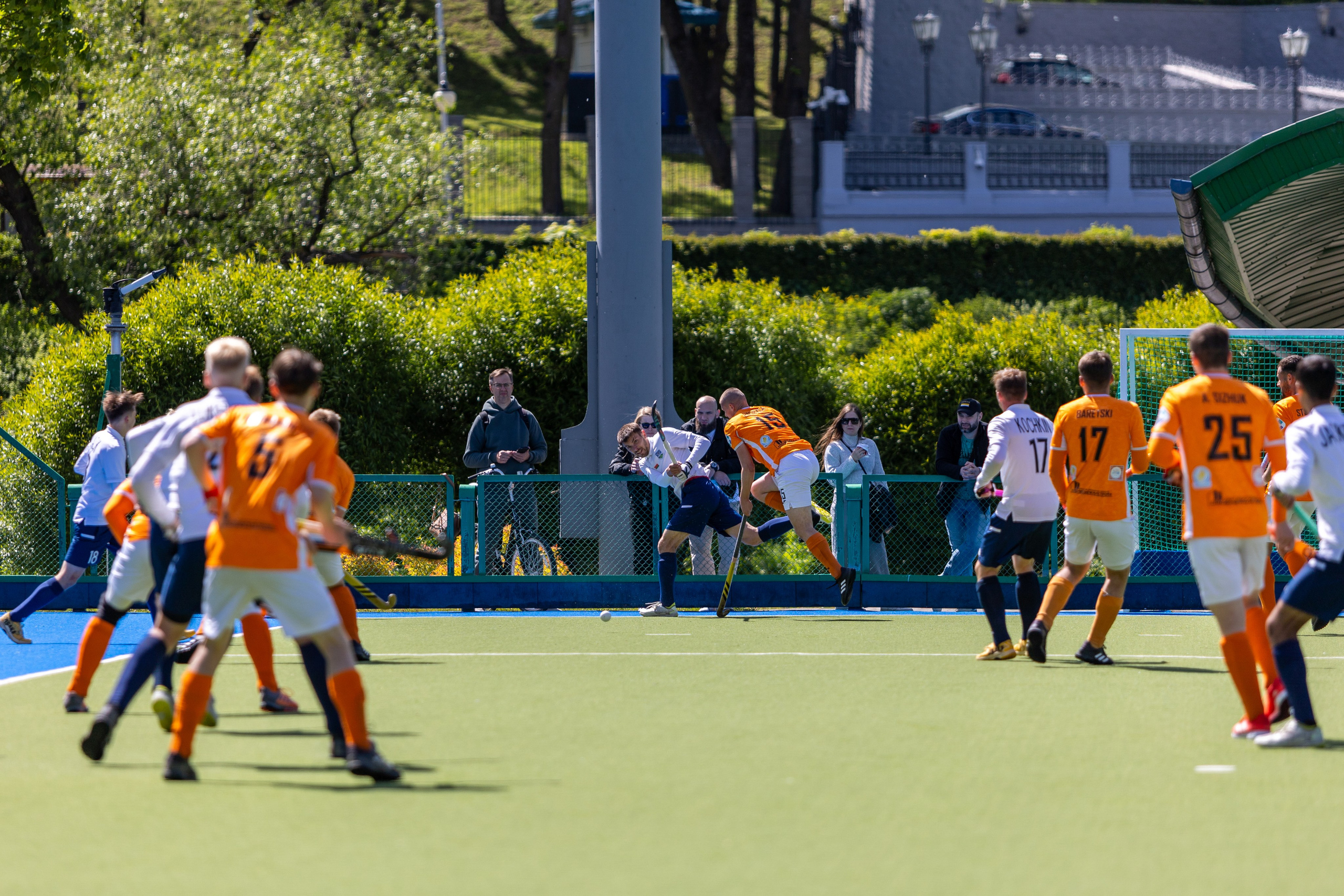 Хоккей на траве. ХК Минск — СК Строитель 12.05.2024. Профессиональный интерьерный и репортажный фотограф Минск и РБ. Максим Орлов
