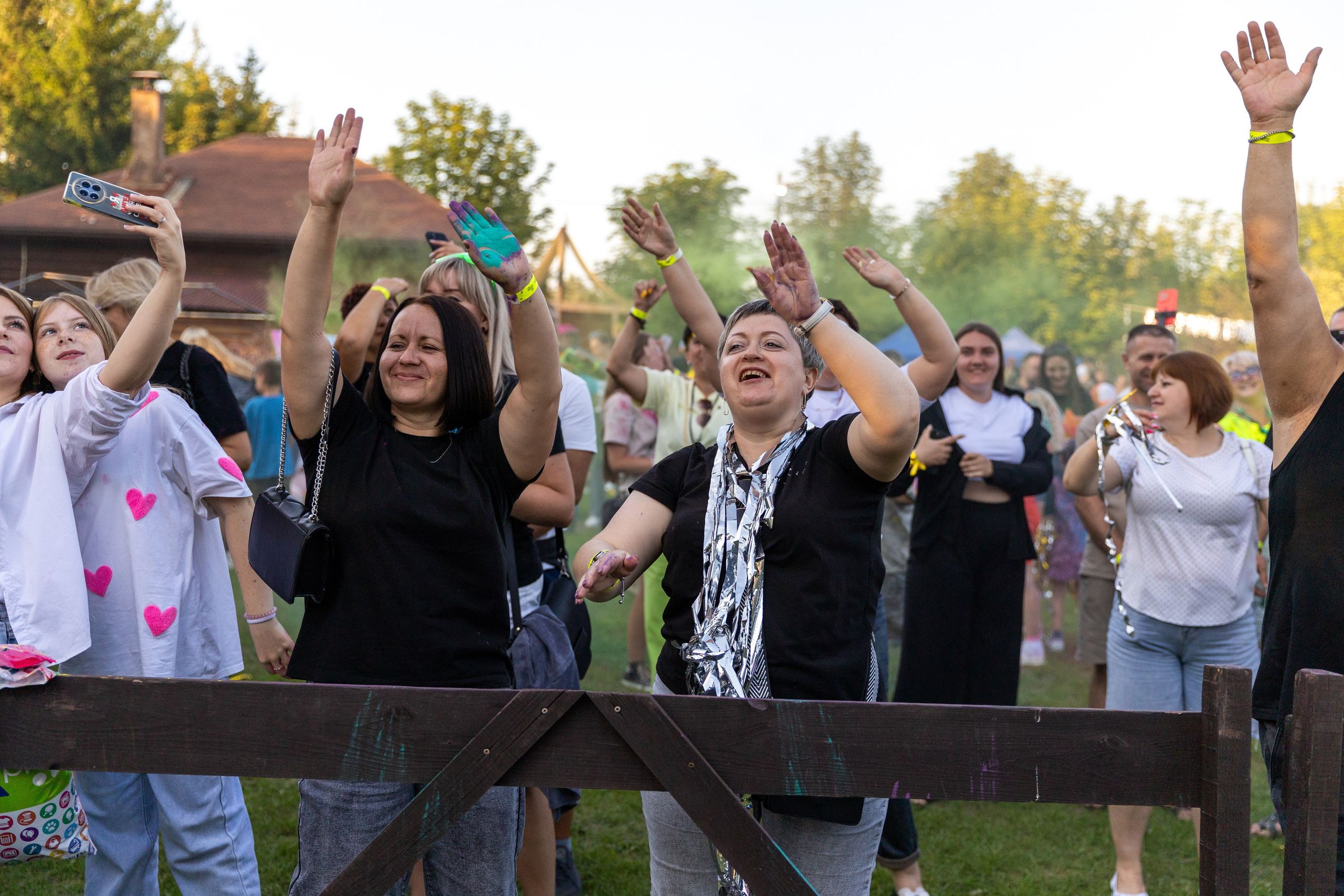 Дискохит. Профессиональный интерьерный и репортажный фотограф Минск и РБ. Максим Орлов