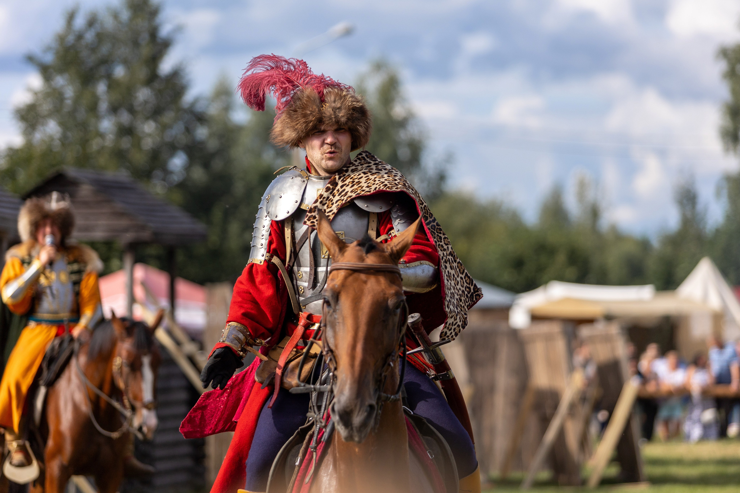 Рыцарский фест. Мстиславль. Профессиональный интерьерный и репортажный фотограф Минск и РБ. Максим Орлов