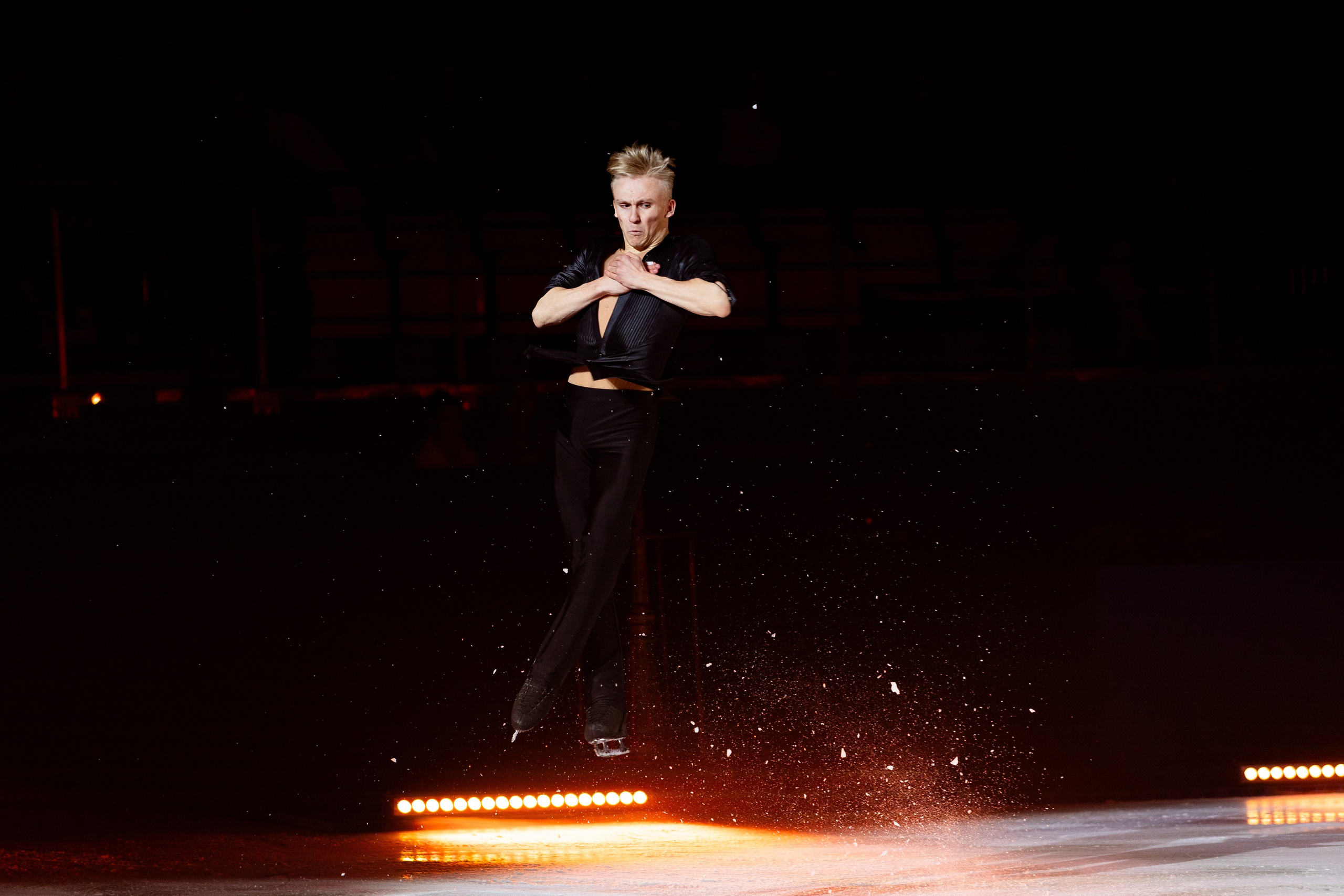 Ледовое шоу Ильи Авербуха 30.03.2024. Профессиональный интерьерный и репортажный фотограф Минск и РБ. Максим Орлов