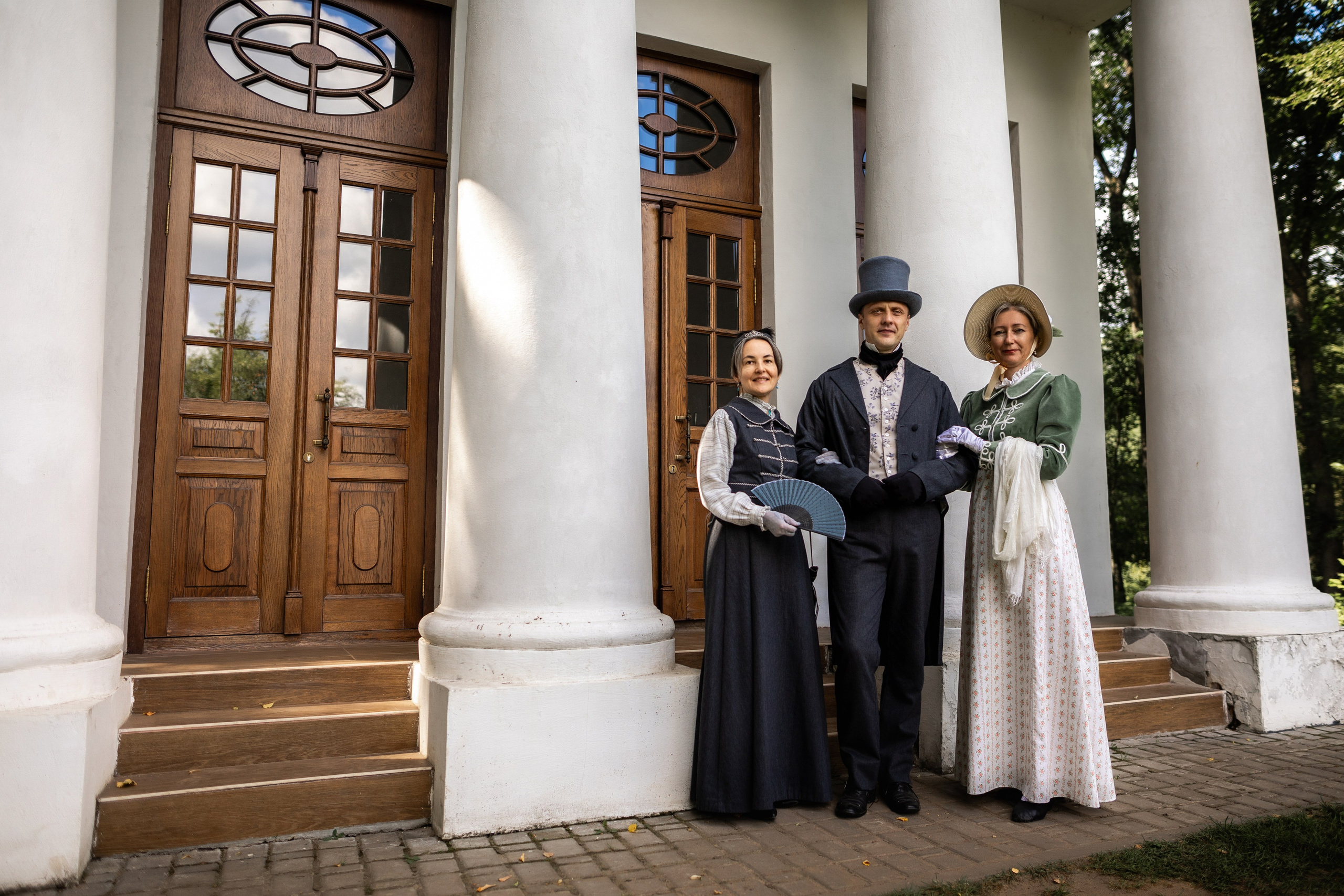 Пикник начала 19 века. Профессиональный интерьерный и репортажный фотограф Минск и РБ. Максим Орлов