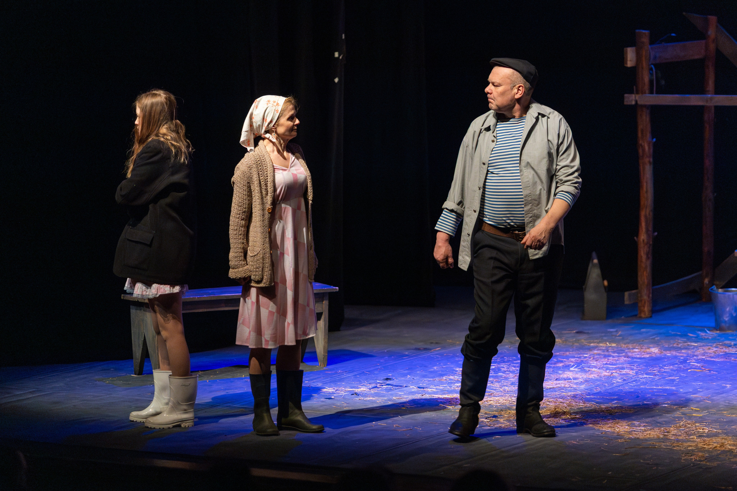 Театр белорусской армии «Очень простая история». Профессиональный интерьерный и репортажный фотограф Минск и РБ. Максим Орлов