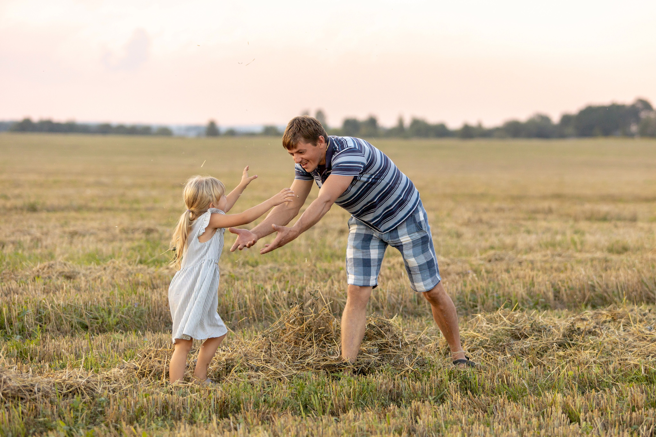 Леша и Таня 2 года спустя. Профессиональный интерьерный и репортажный фотограф Минск и РБ. Максим Орлов