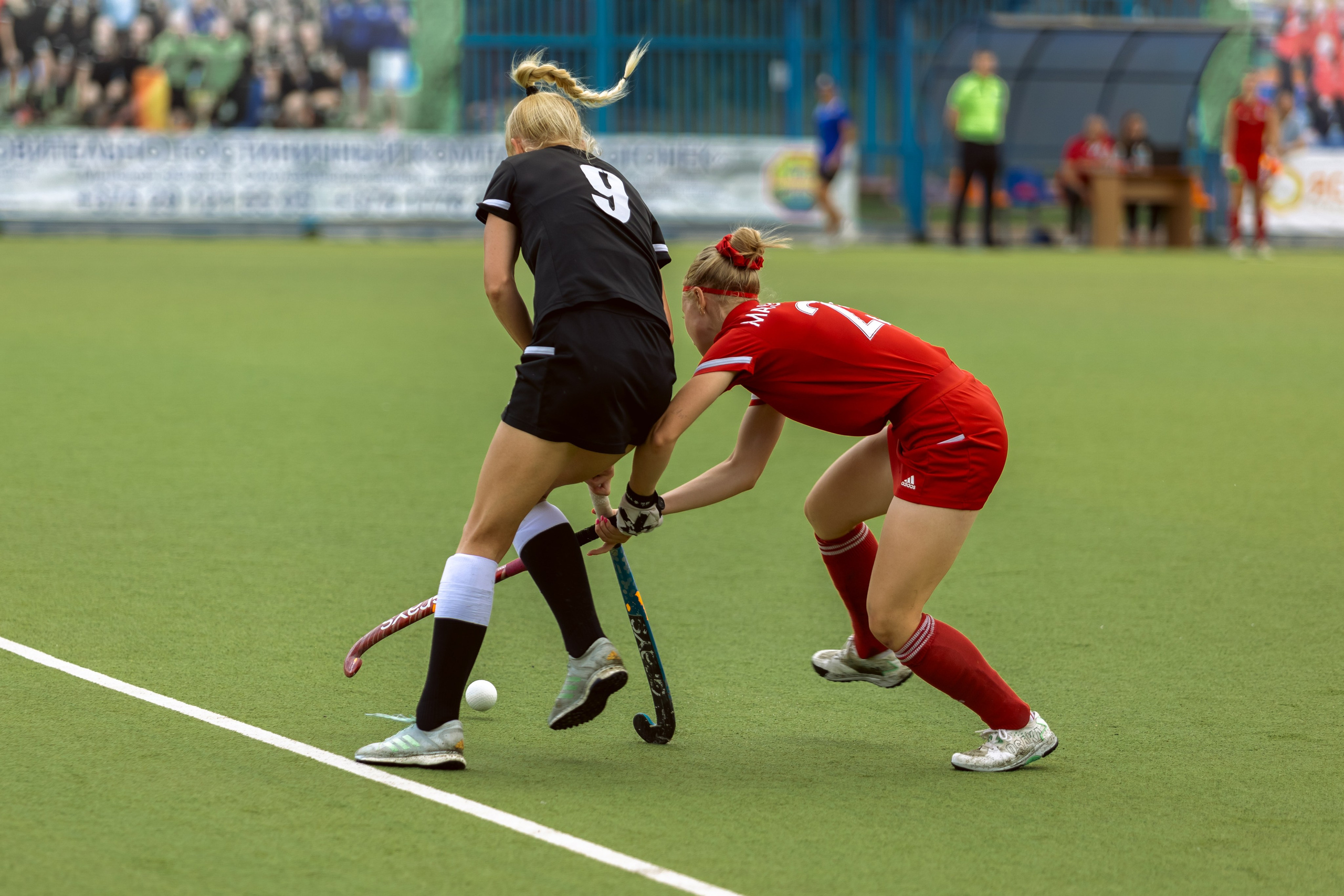 Хоккей на траве. Девушки. Минск — Виктория. 16.06.2024. Профессиональный интерьерный и репортажный фотограф Минск и РБ. Максим Орлов