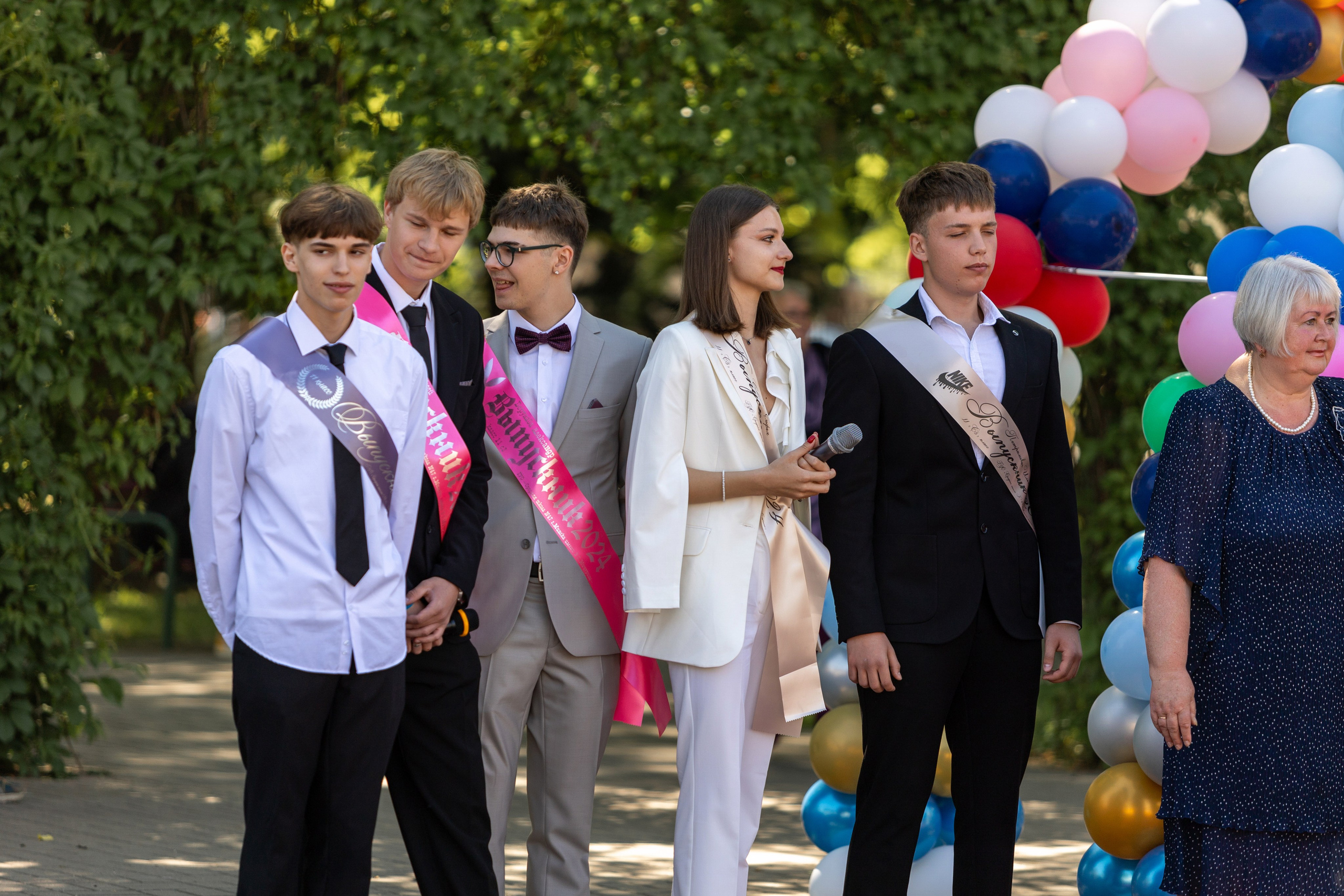 Школа 47. Последний звонок. Профессиональный интерьерный и репортажный фотограф Минск и РБ. Максим Орлов