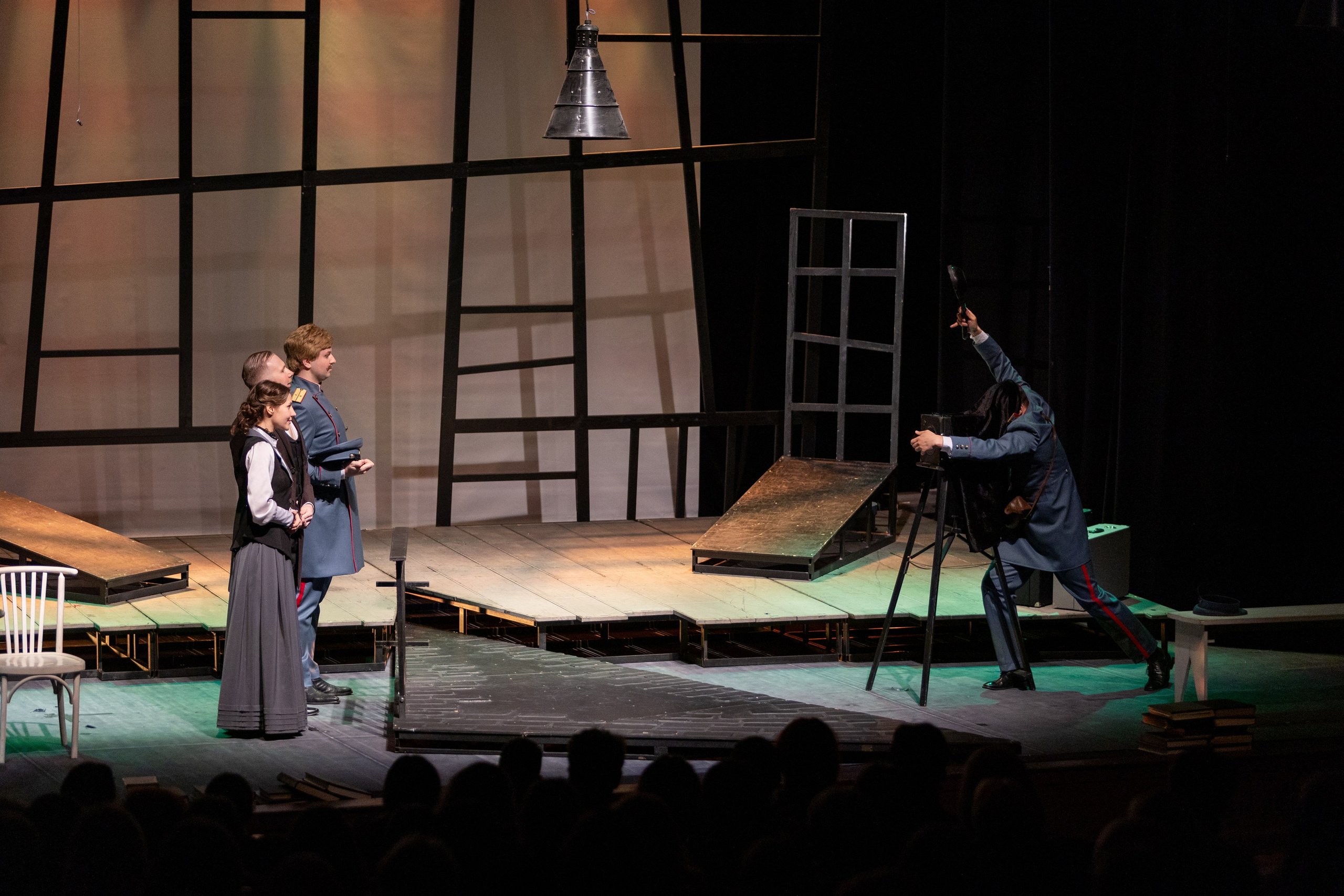 Театр белорусской армии «Три сестры». Профессиональный интерьерный и репортажный фотограф Минск и РБ. Максим Орлов