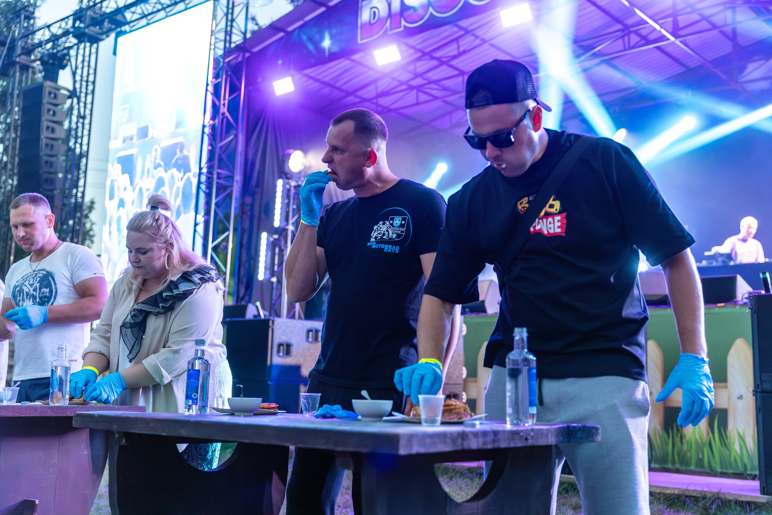 Дискохит. Профессиональный интерьерный и репортажный фотограф Минск и РБ. Максим Орлов