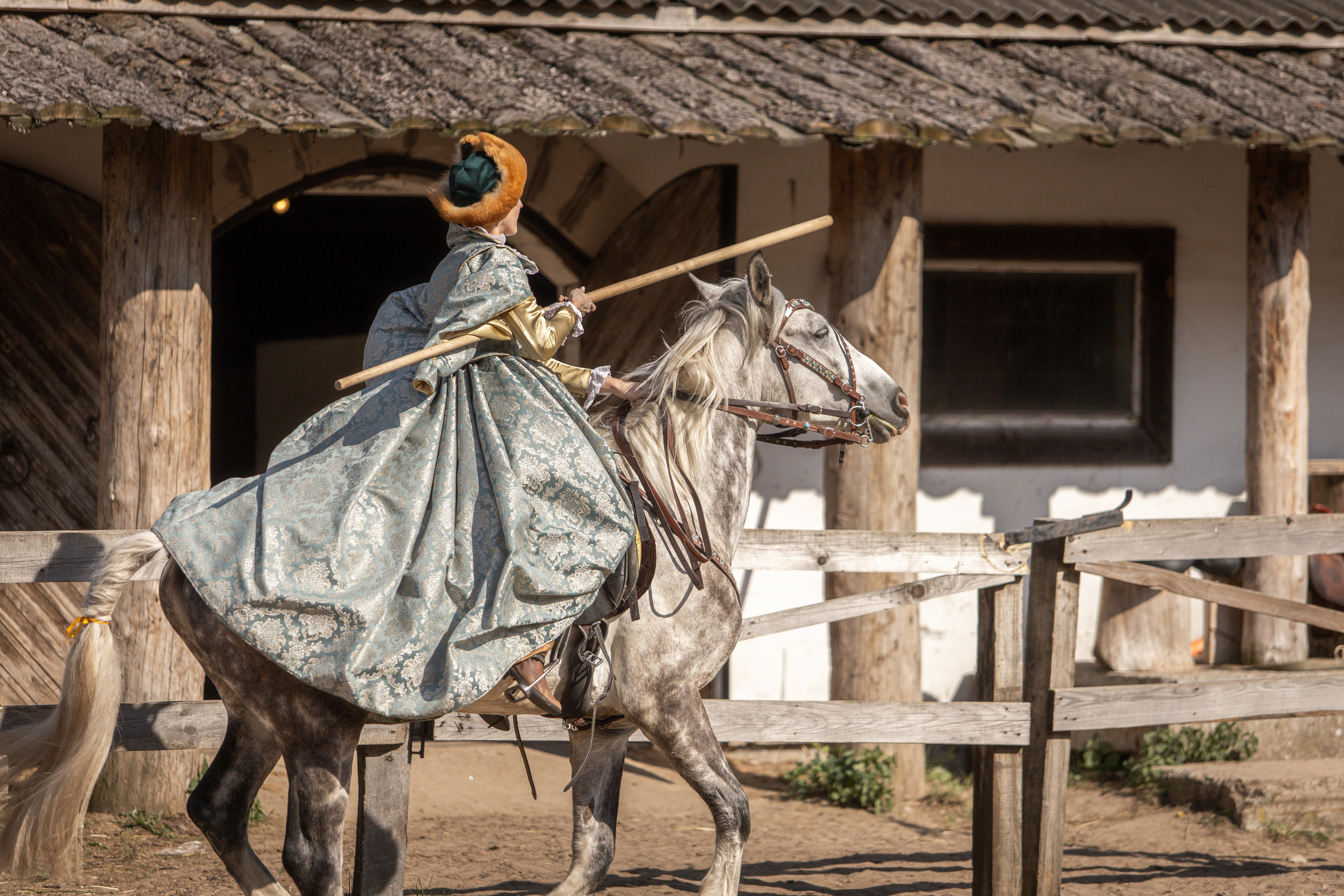 Золотая Шпора. Огнем и Мечем. День первый. Рыцарский турнир. Профессиональный интерьерный и репортажный фотограф Минск и РБ. Максим Орлов