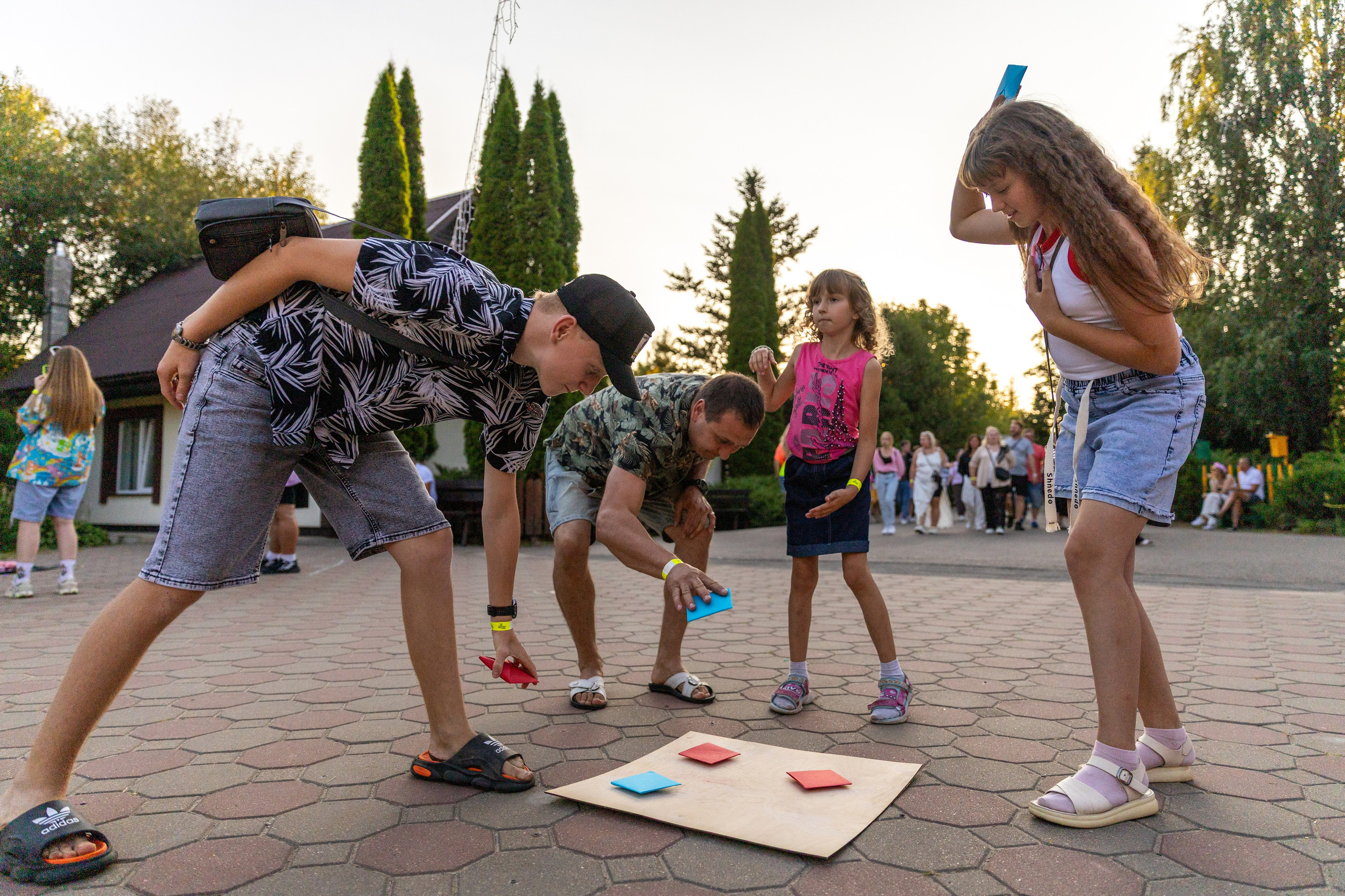 Дискохит. Профессиональный интерьерный и репортажный фотограф Минск и РБ. Максим Орлов
