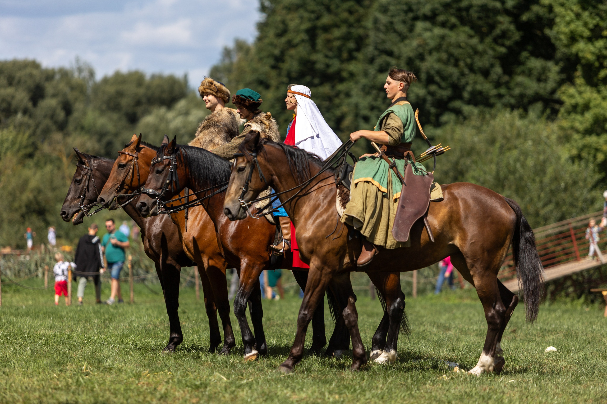 Ежегодный фестиваль средневековья в Дукоре. Профессиональный интерьерный и репортажный фотограф Минск и РБ. Максим Орлов