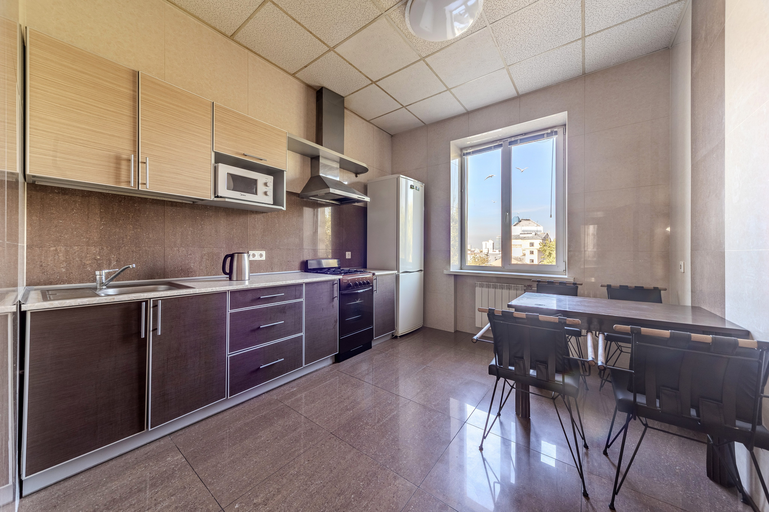 Пр. Независимости 13. Профессиональный интерьерный и репортажный фотограф Минск и РБ. Максим Орлов