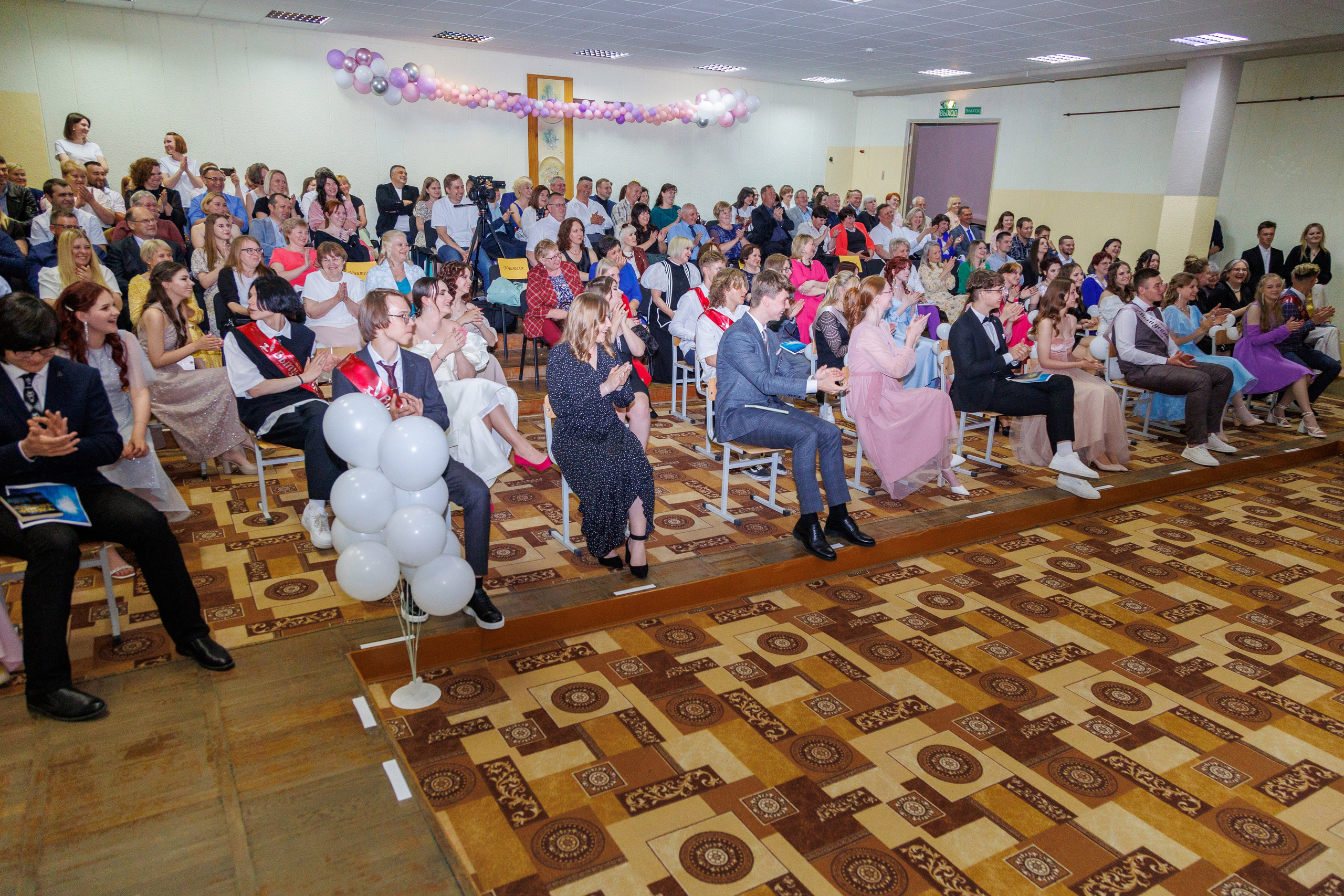 Вручение дипломов Жодино 2023. Профессиональный интерьерный и репортажный фотограф Минск и РБ. Максим Орлов