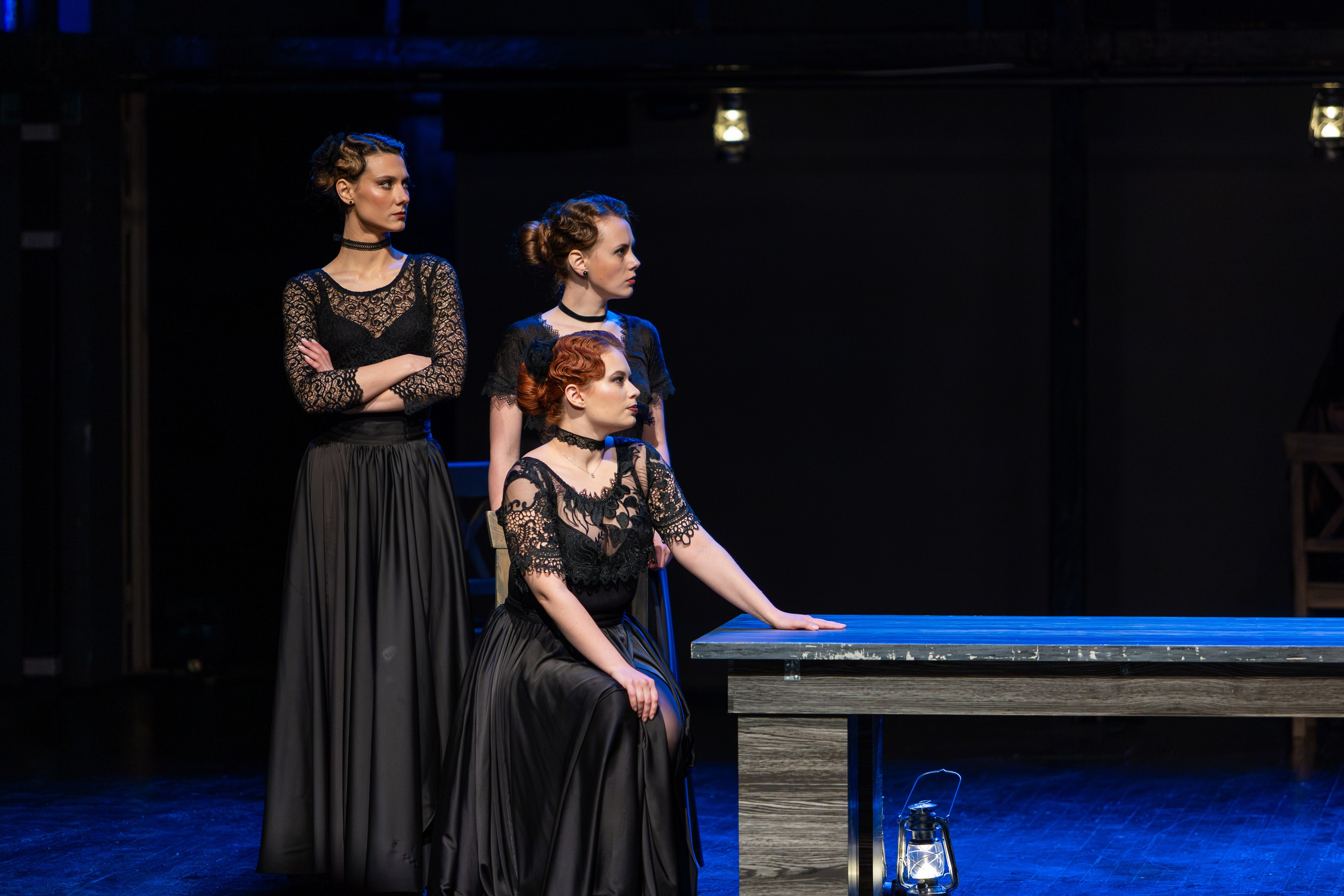 Новый театр «Дом Бернарды Альбы». Профессиональный интерьерный и репортажный фотограф Минск и РБ. Максим Орлов