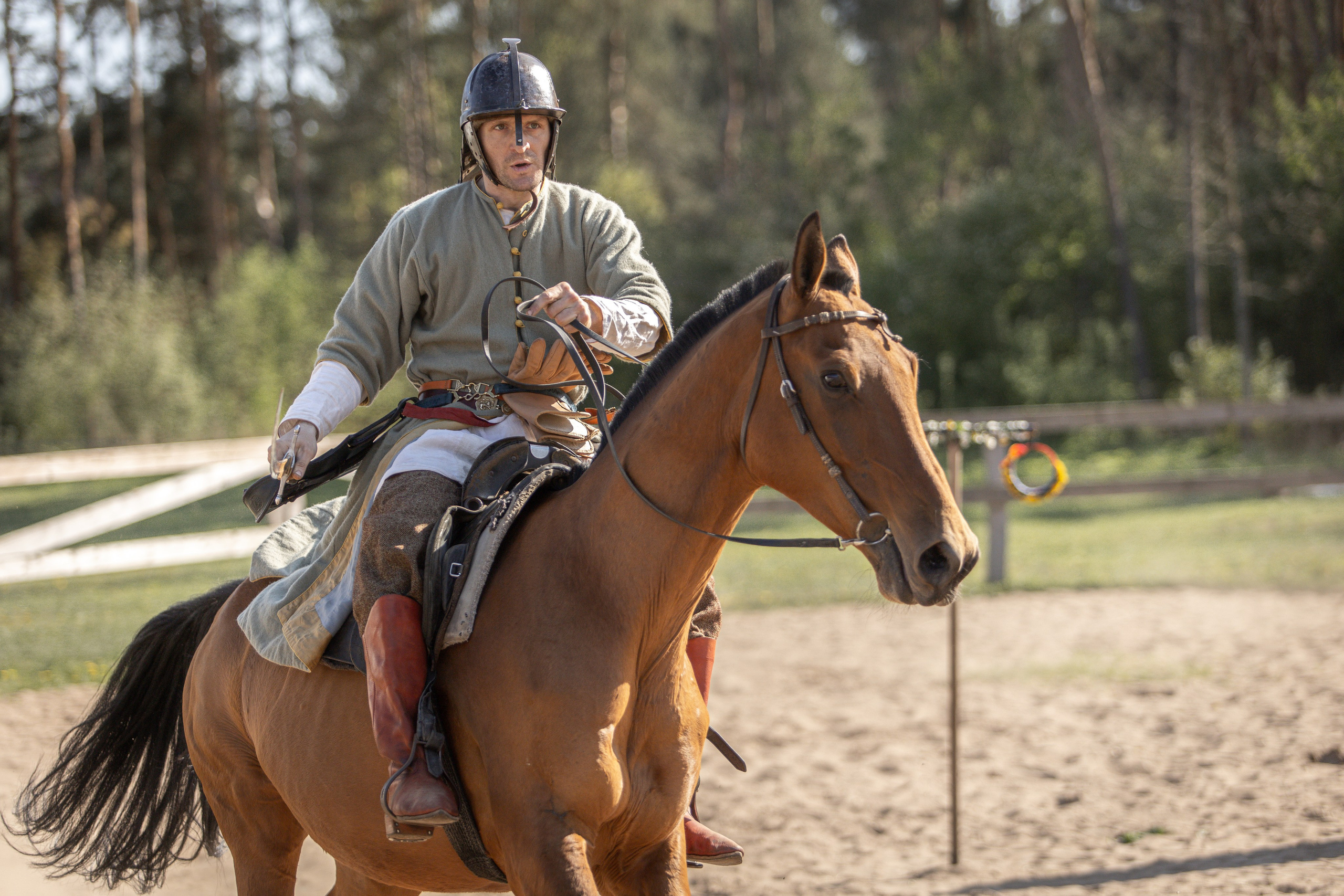 Золотая Шпора. Огнем и Мечем. День первый. Рыцарский турнир. Профессиональный интерьерный и репортажный фотограф Минск и РБ. Максим Орлов