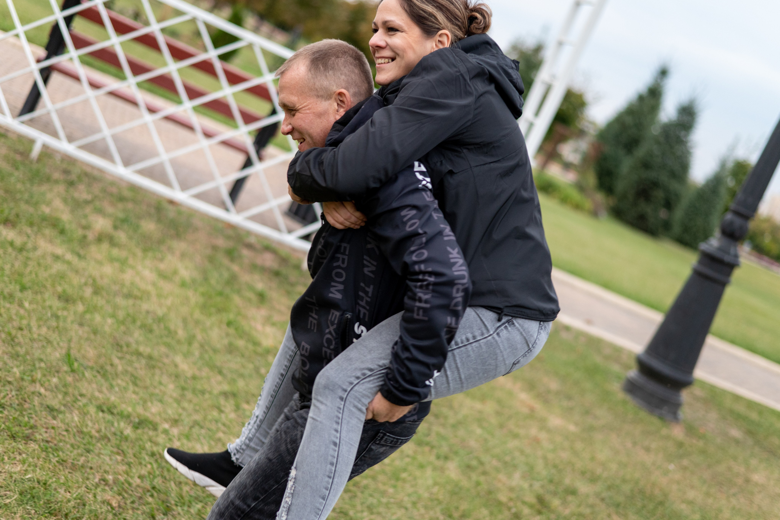 Руслан с семьей. Профессиональный интерьерный и репортажный фотограф Минск и РБ. Максим Орлов