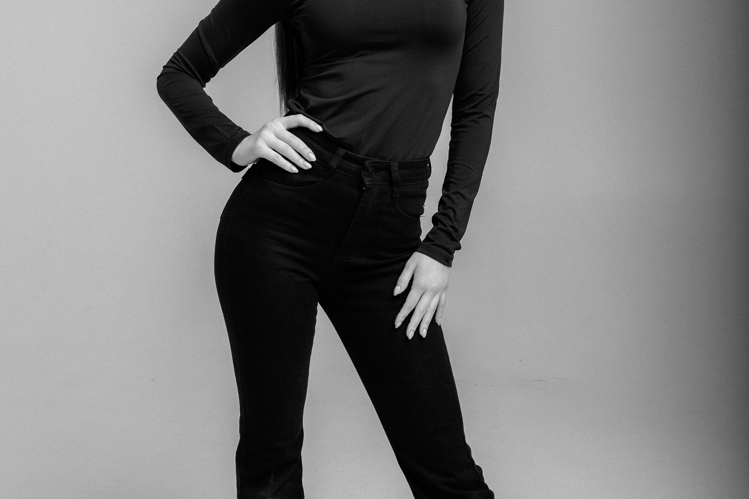 Настя (студийная на циклораме). Профессиональный интерьерный и репортажный фотограф Минск и РБ. Максим Орлов