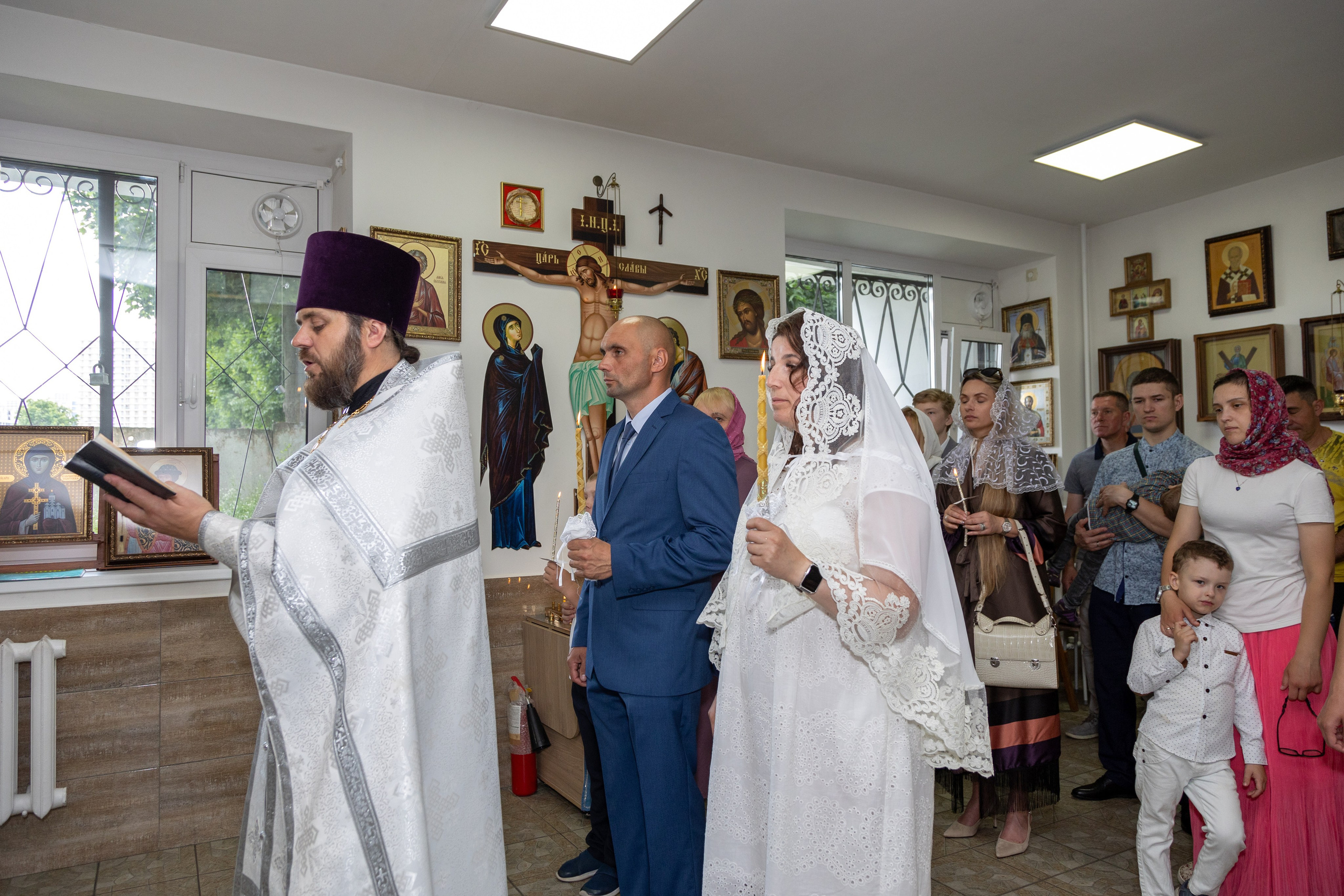 Венчание Михаила и Ольги. Профессиональный интерьерный и репортажный фотограф Минск и РБ. Максим Орлов