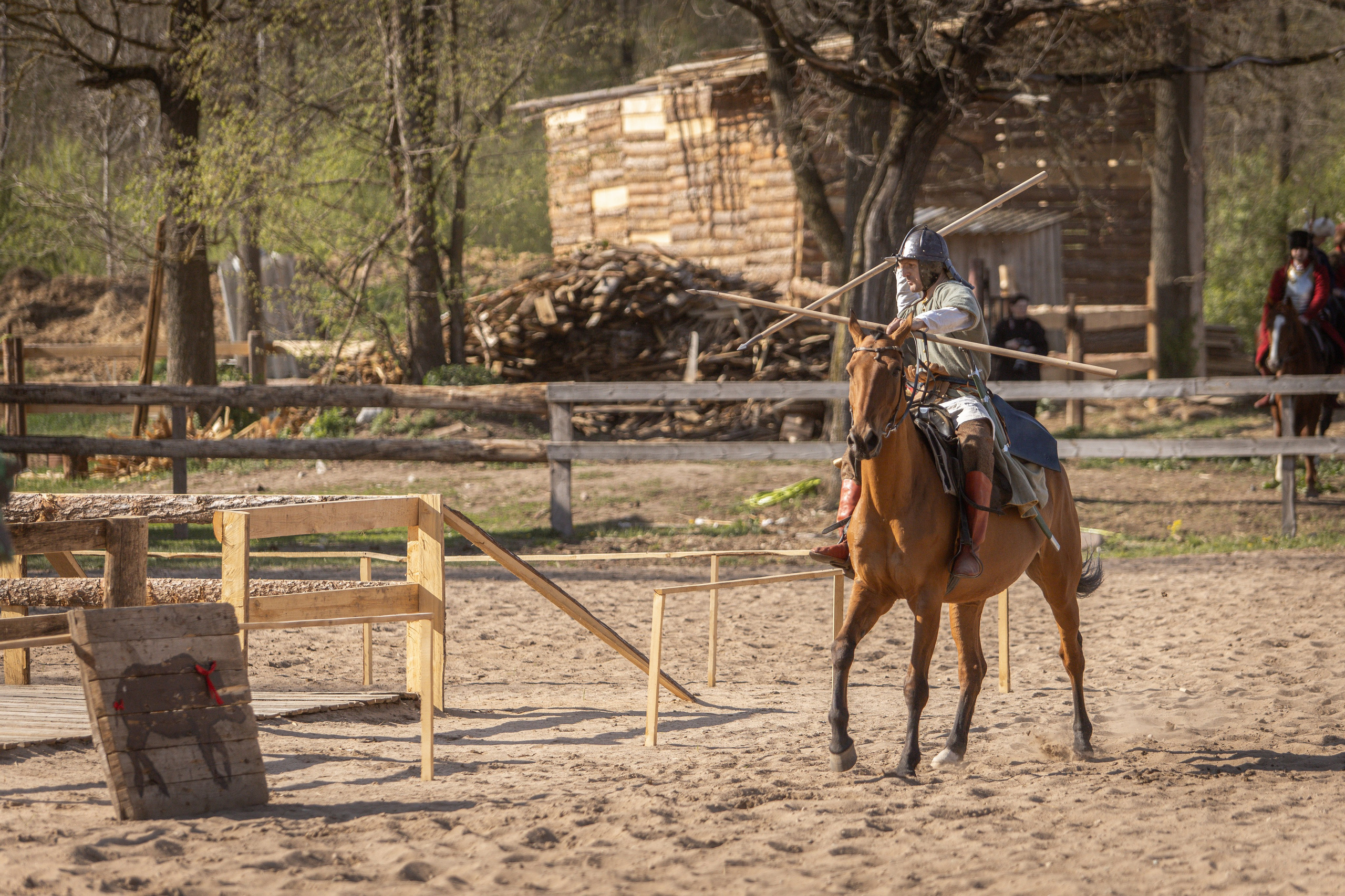 Золотая Шпора. Огнем и Мечем. День первый. Рыцарский турнир. Профессиональный интерьерный и репортажный фотограф Минск и РБ. Максим Орлов