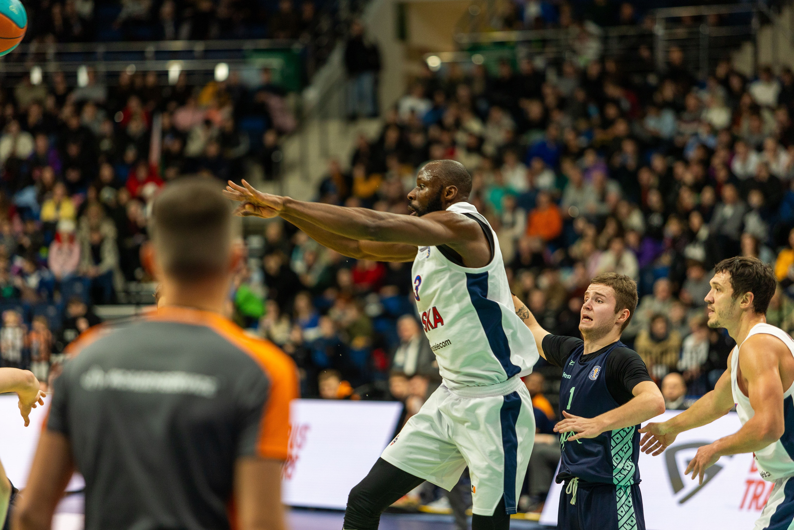 Баскетбол. Минск — ЦСКА. Лучшие кадры. 25.12.2023. Профессиональный интерьерный и репортажный фотограф Минск и РБ. Максим Орлов