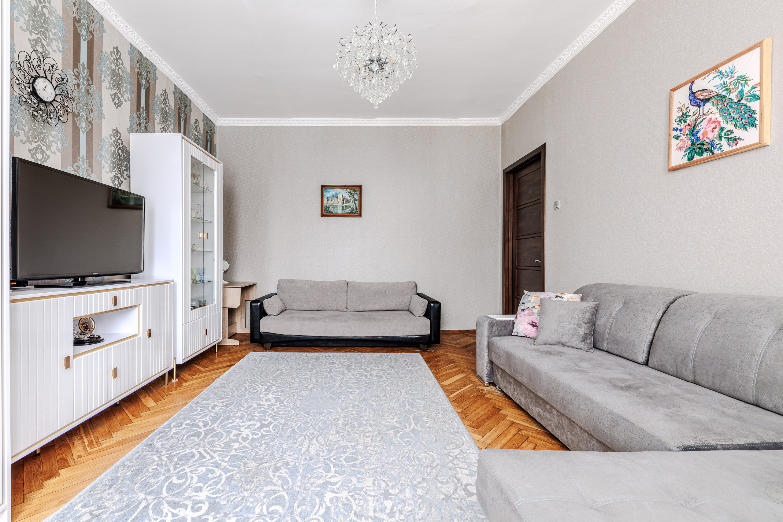 Квартира для сдачи посуточно по ул. Купалы 11. Профессиональный интерьерный и репортажный фотограф Минск и РБ. Максим Орлов