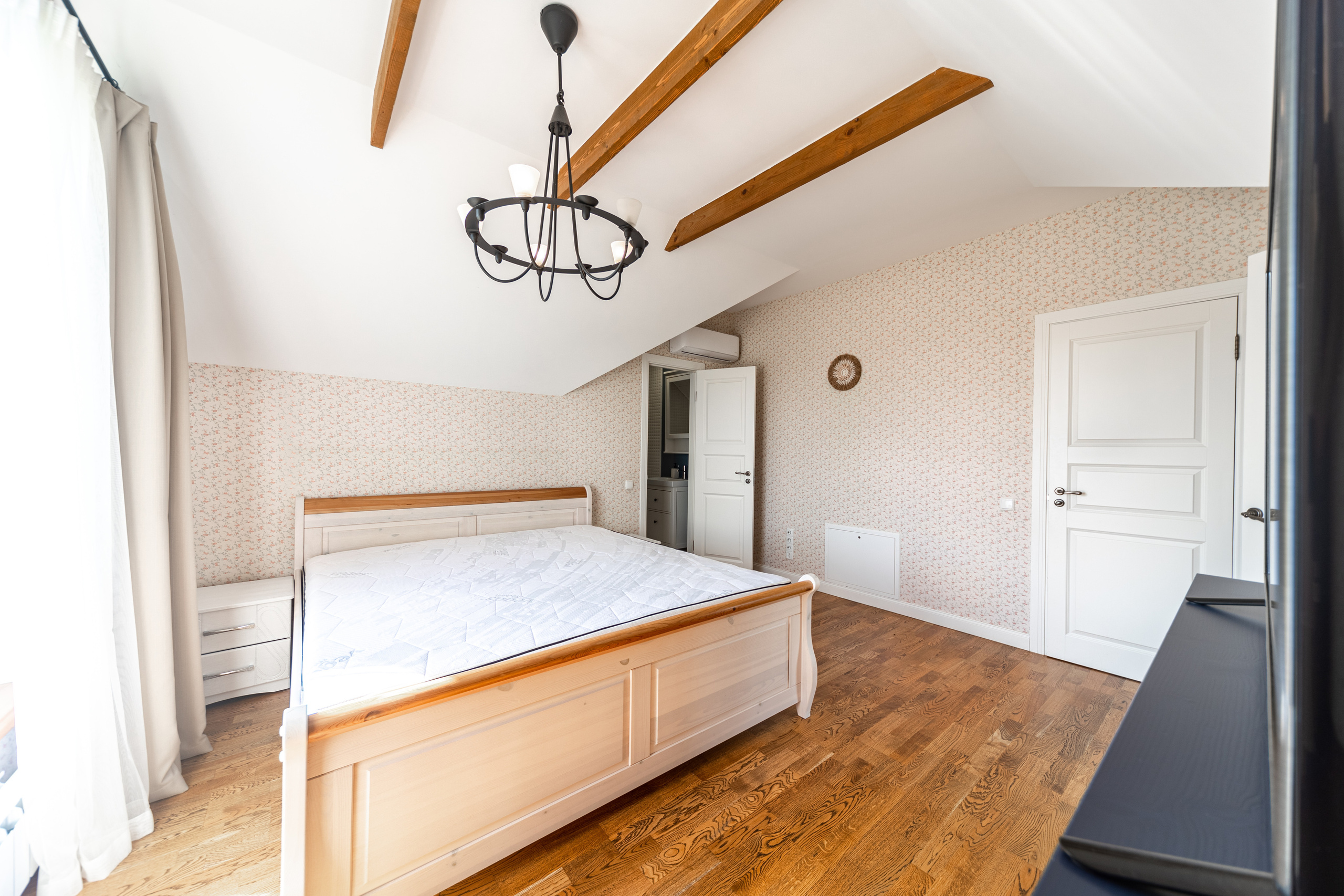 Частный дом. Профессиональный интерьерный и репортажный фотограф Минск и РБ. Максим Орлов