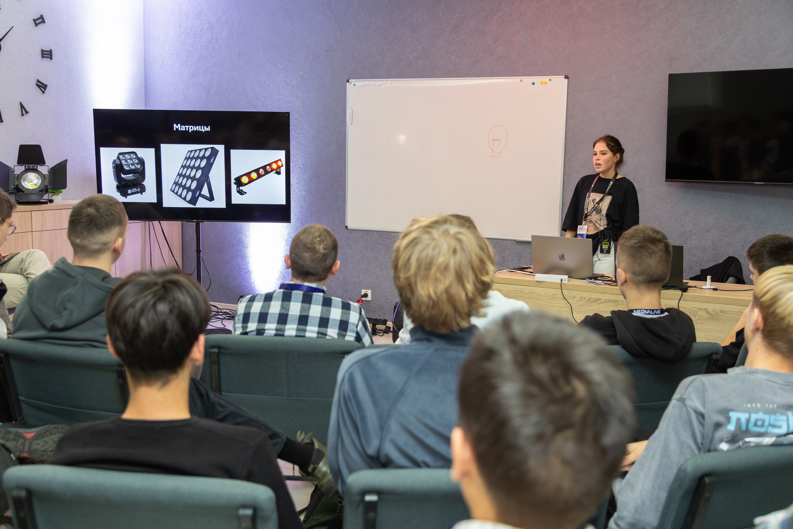 Конференция Medialive 2024. День второй. Профессиональный интерьерный и репортажный фотограф Минск и РБ. Максим Орлов