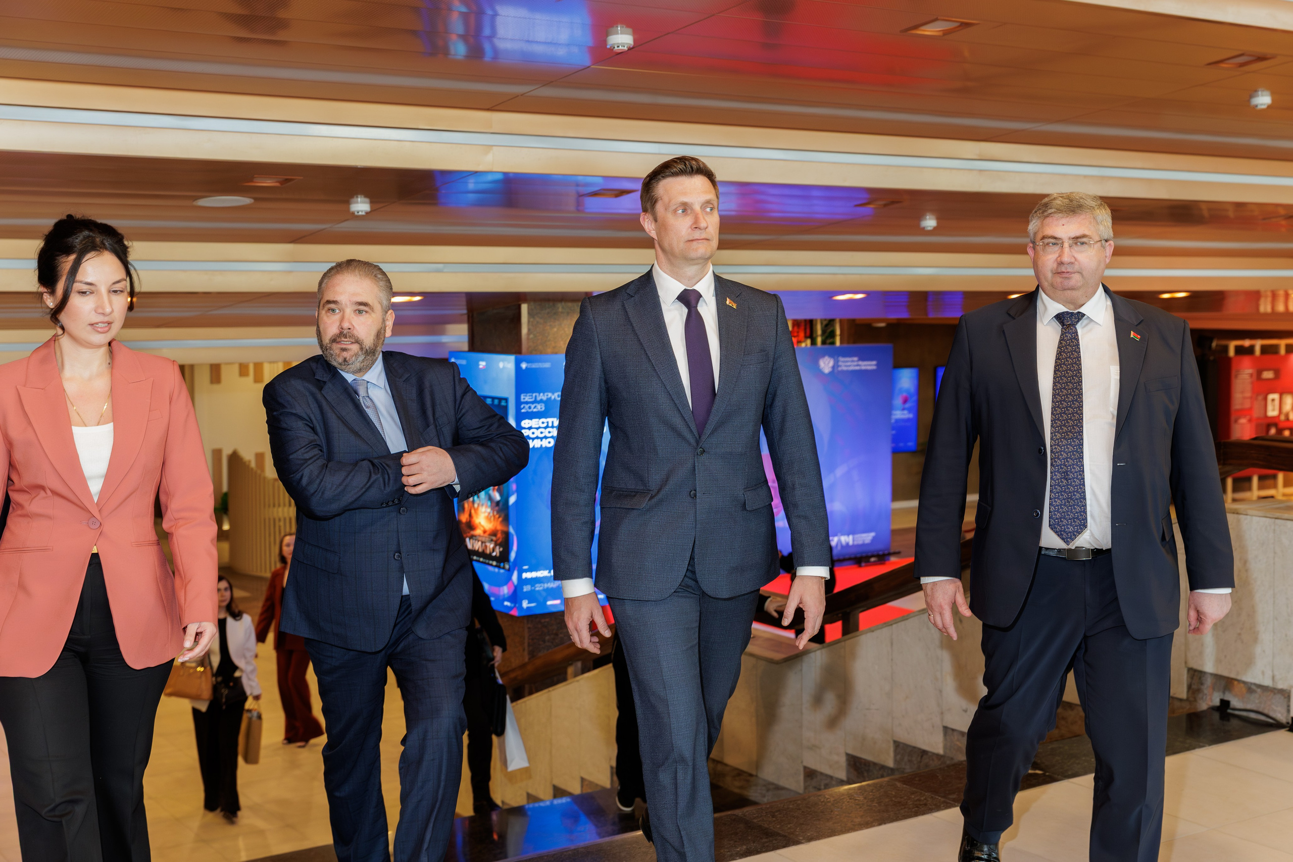 Фестиваль российского кино. Профессиональный интерьерный и репортажный фотограф Минск и РБ. Максим Орлов