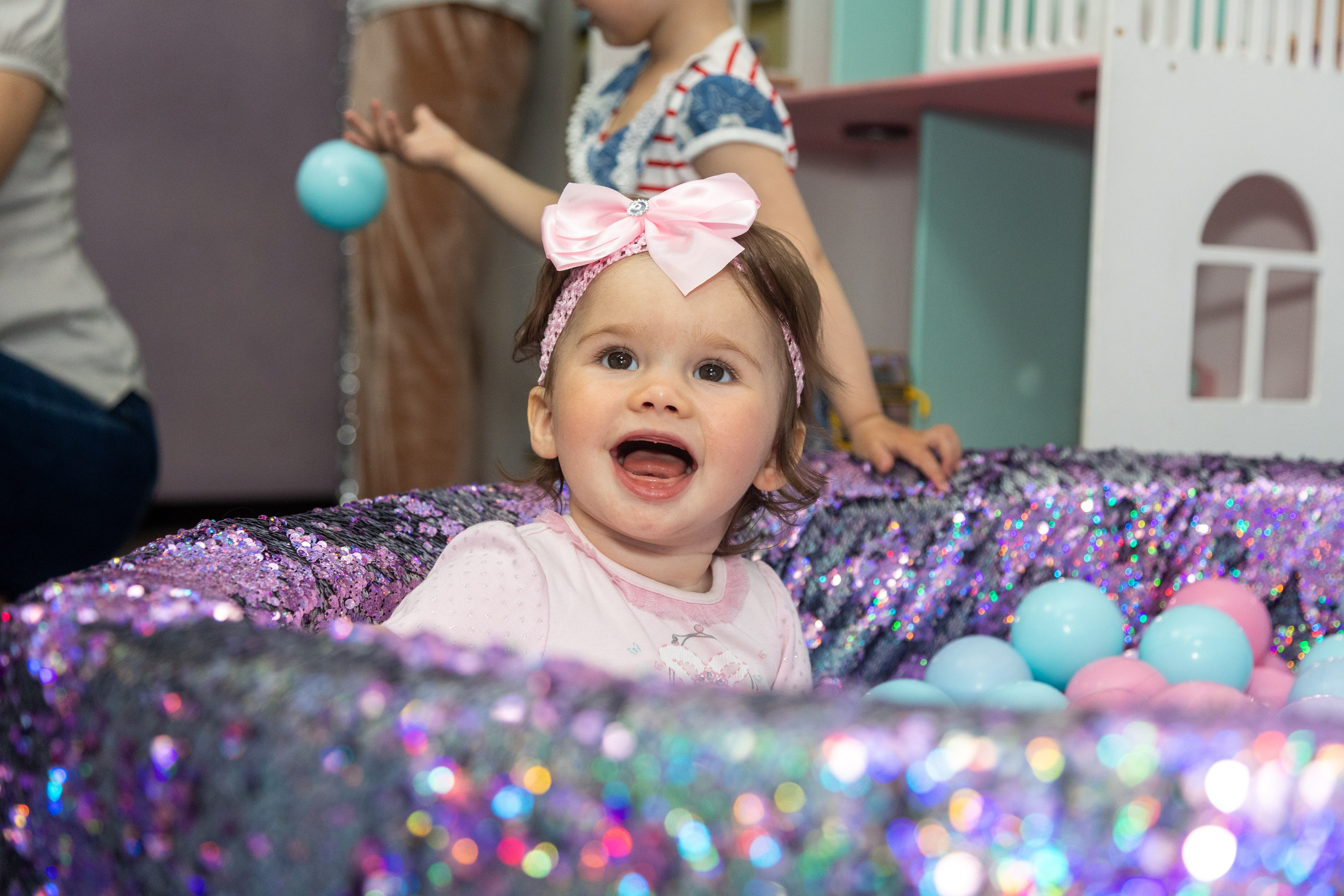 Годовасие Каролины. Профессиональный интерьерный и репортажный фотограф Минск и РБ. Максим Орлов