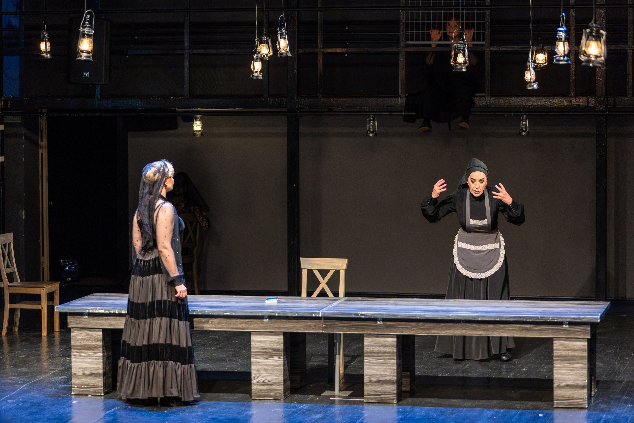 Новый театр «Дом Бернарды Альбы». Профессиональный интерьерный и репортажный фотограф Минск и РБ. Максим Орлов